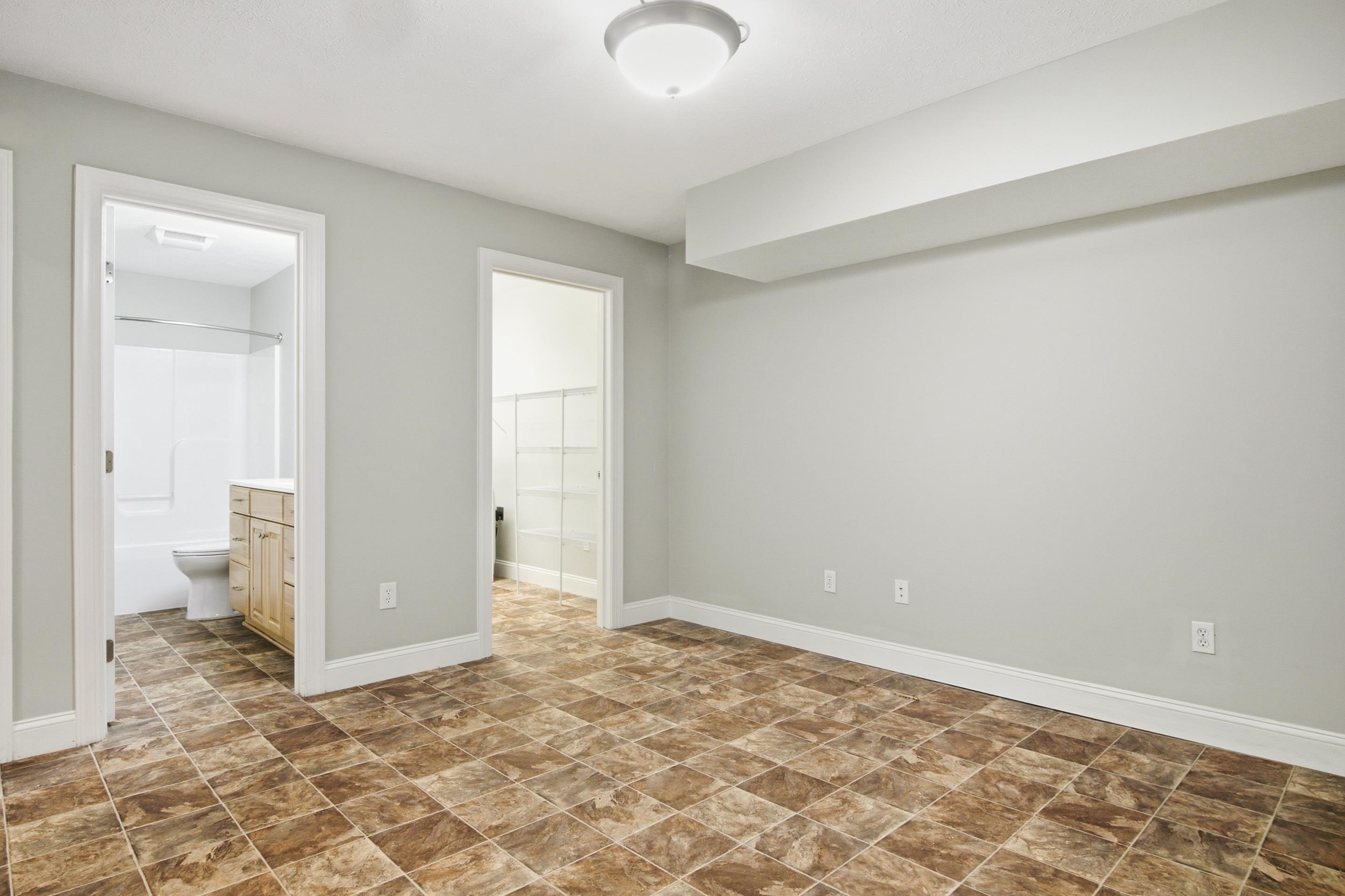 1740 West Street Radford VA 24141