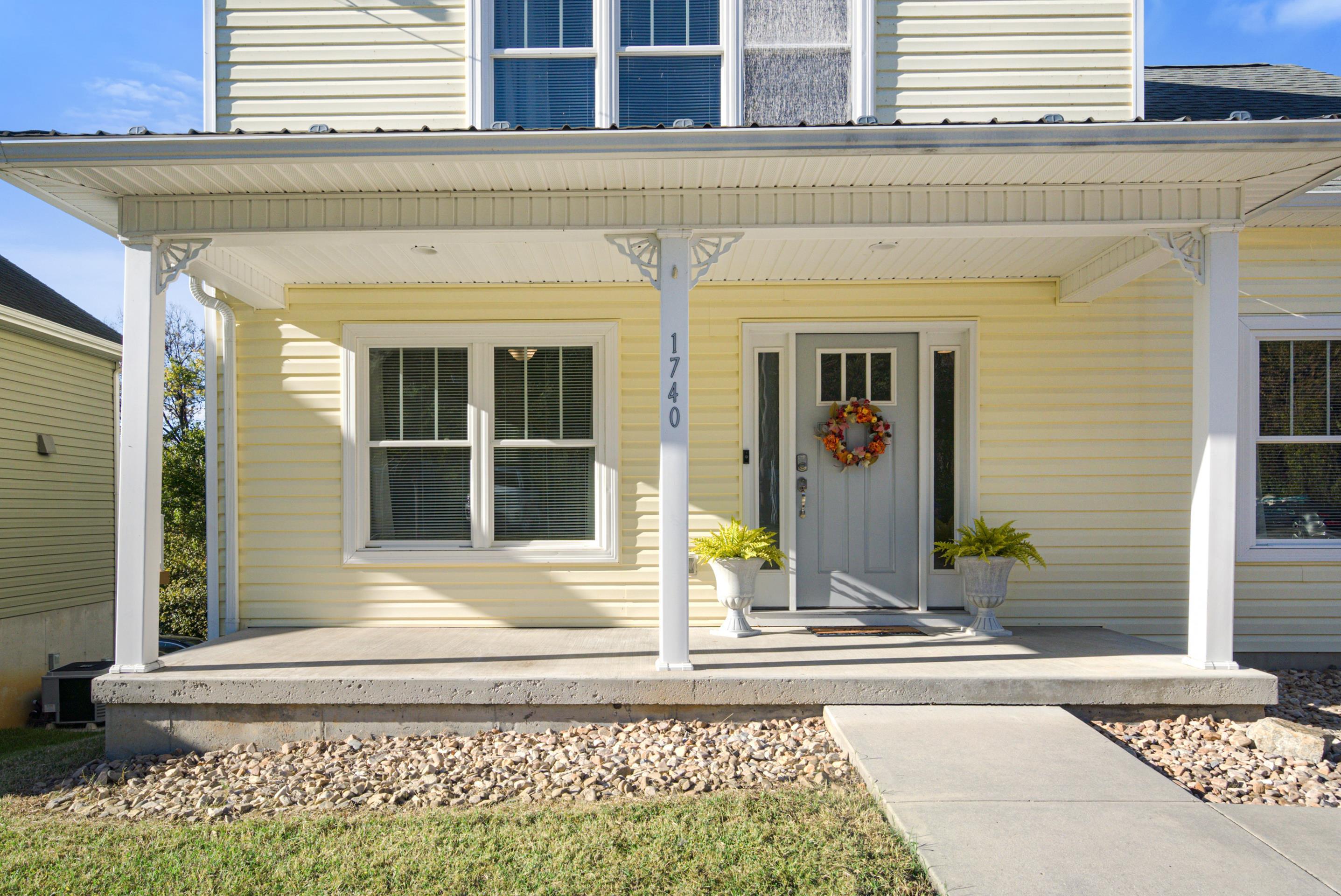 1740 West Street Radford VA 24141