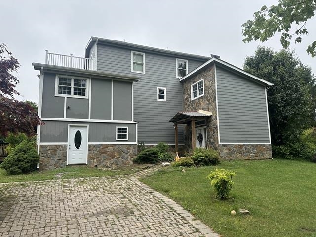440 Aurora Lane Christiansburg VA 24073