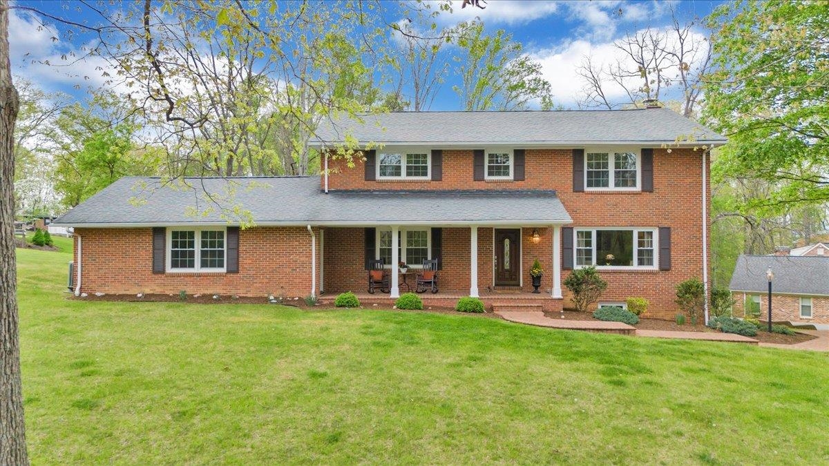 207 Fairway Drive Radford VA 24141