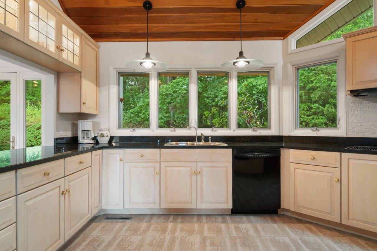 1505 Highland Circle Blacksburg VA 24060