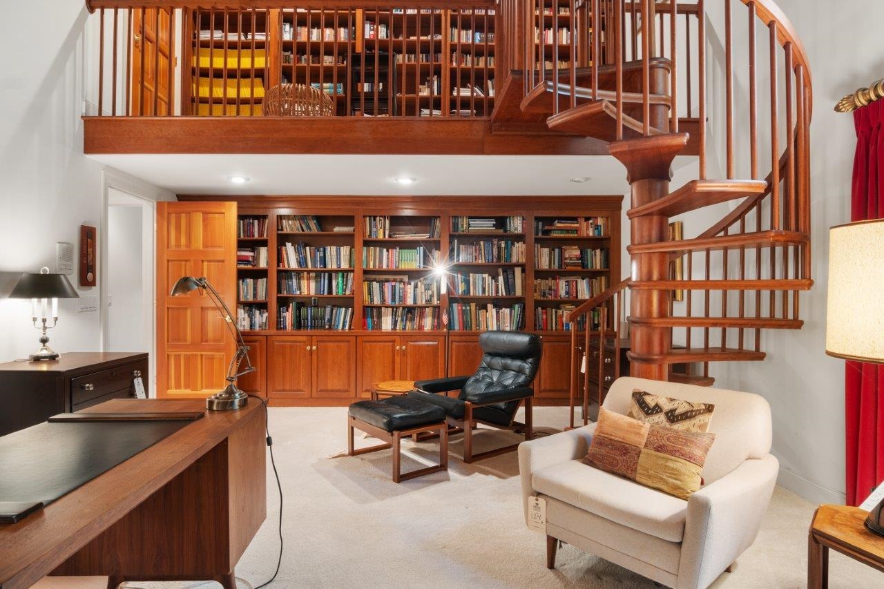 1505 Highland Circle Blacksburg VA 24060