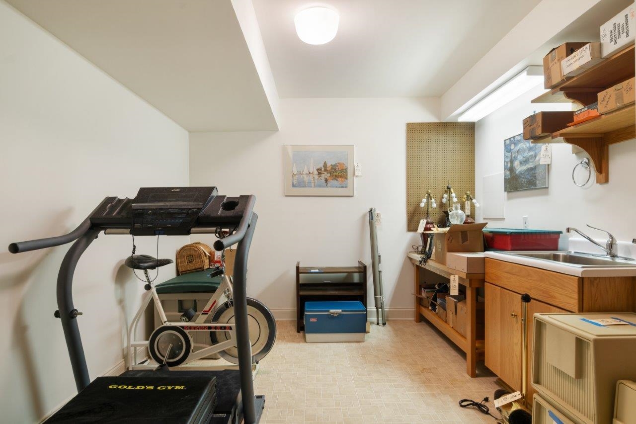 1505 Highland Circle Blacksburg VA 24060