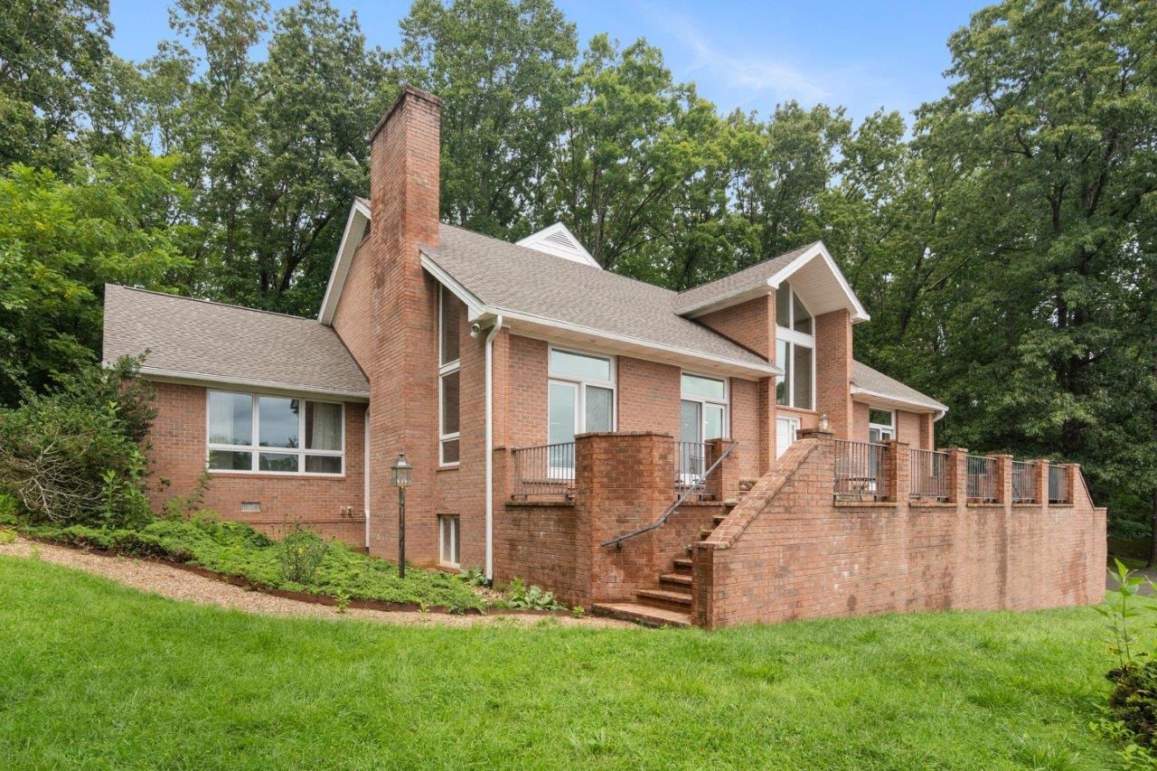 1505 Highland Circle Blacksburg VA 24060