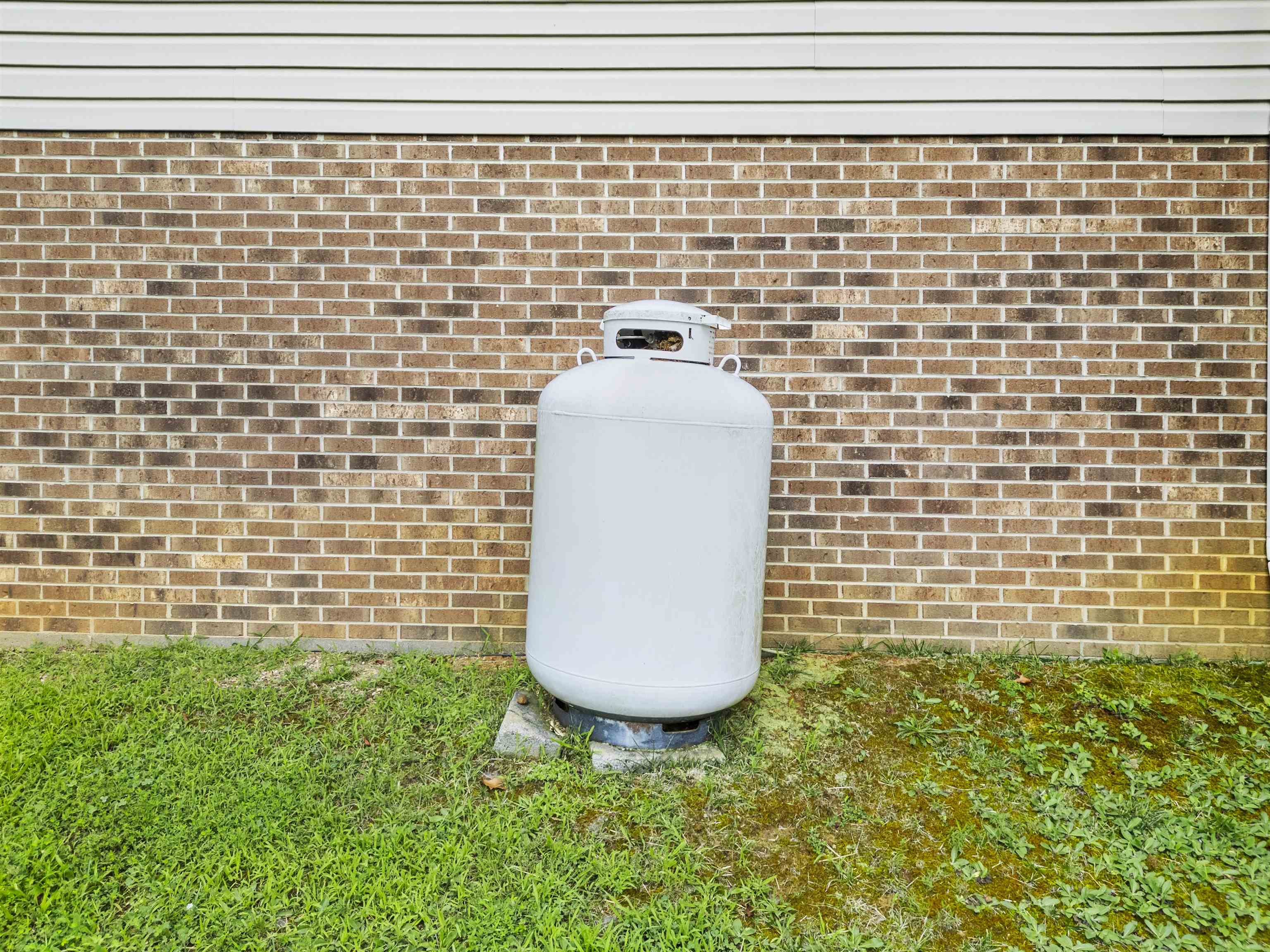 2285 Lubna Drive Christiansburg VA 24073