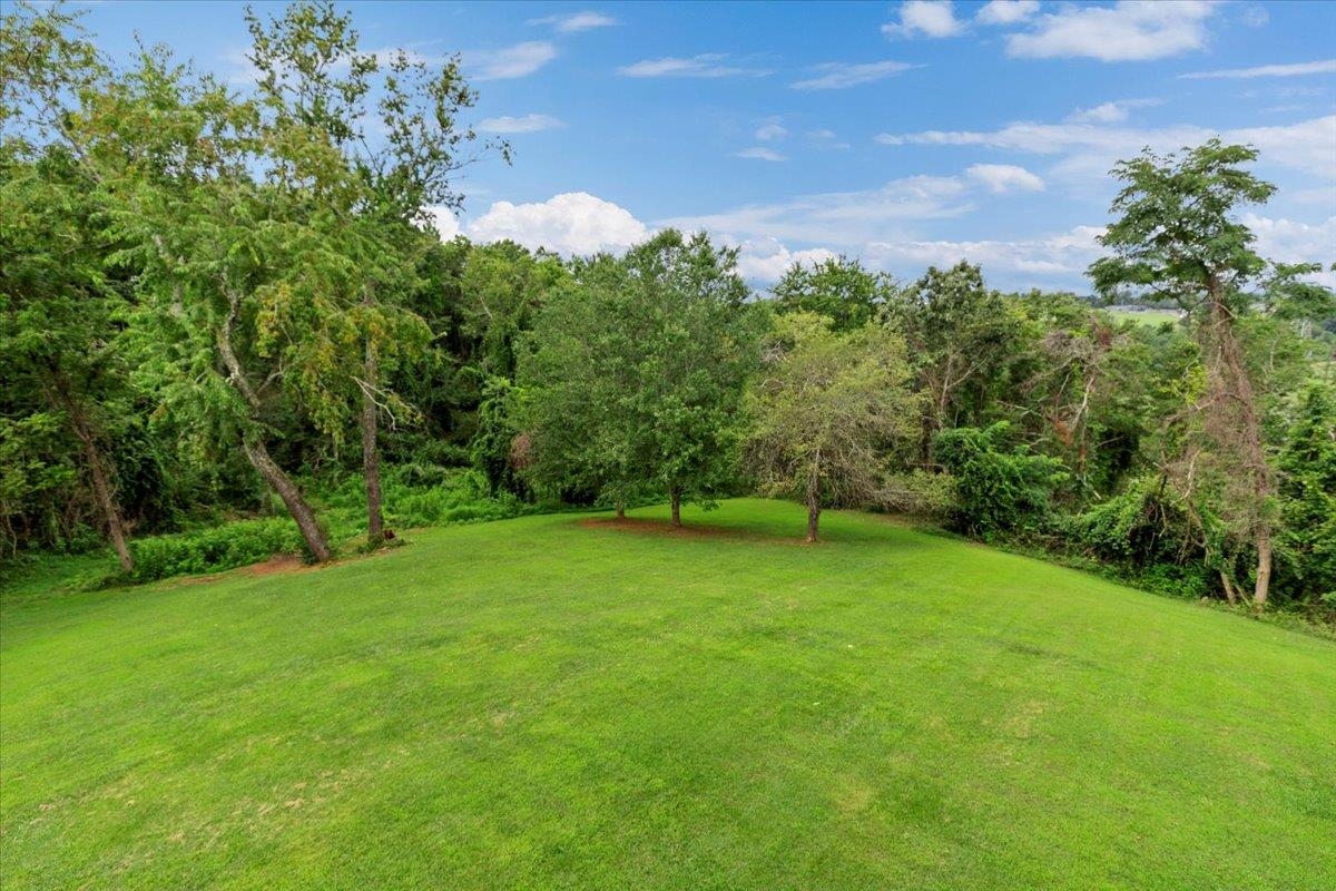 2285 Lubna Drive Christiansburg VA 24073