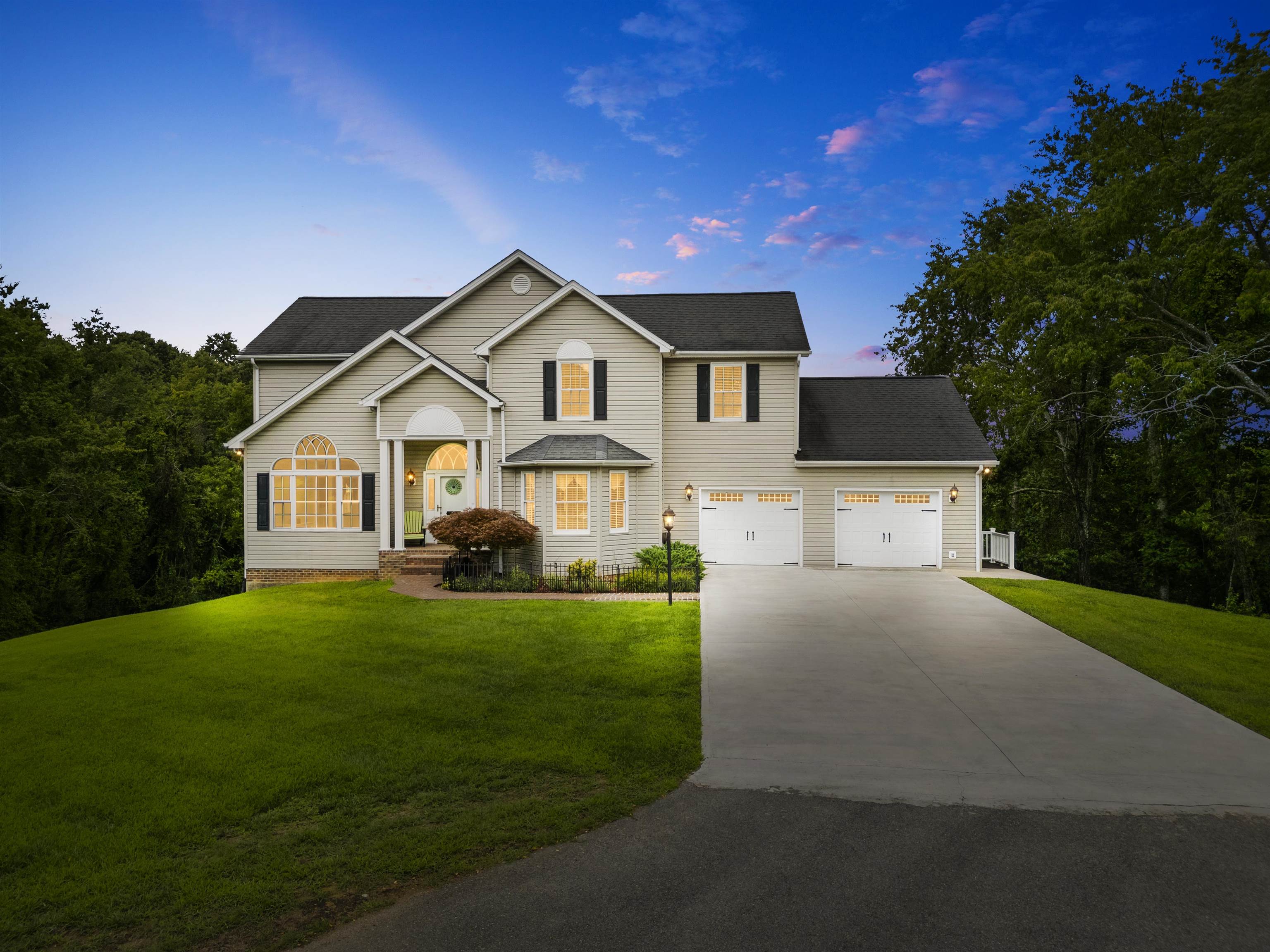 2285 Lubna Drive Christiansburg VA 24073