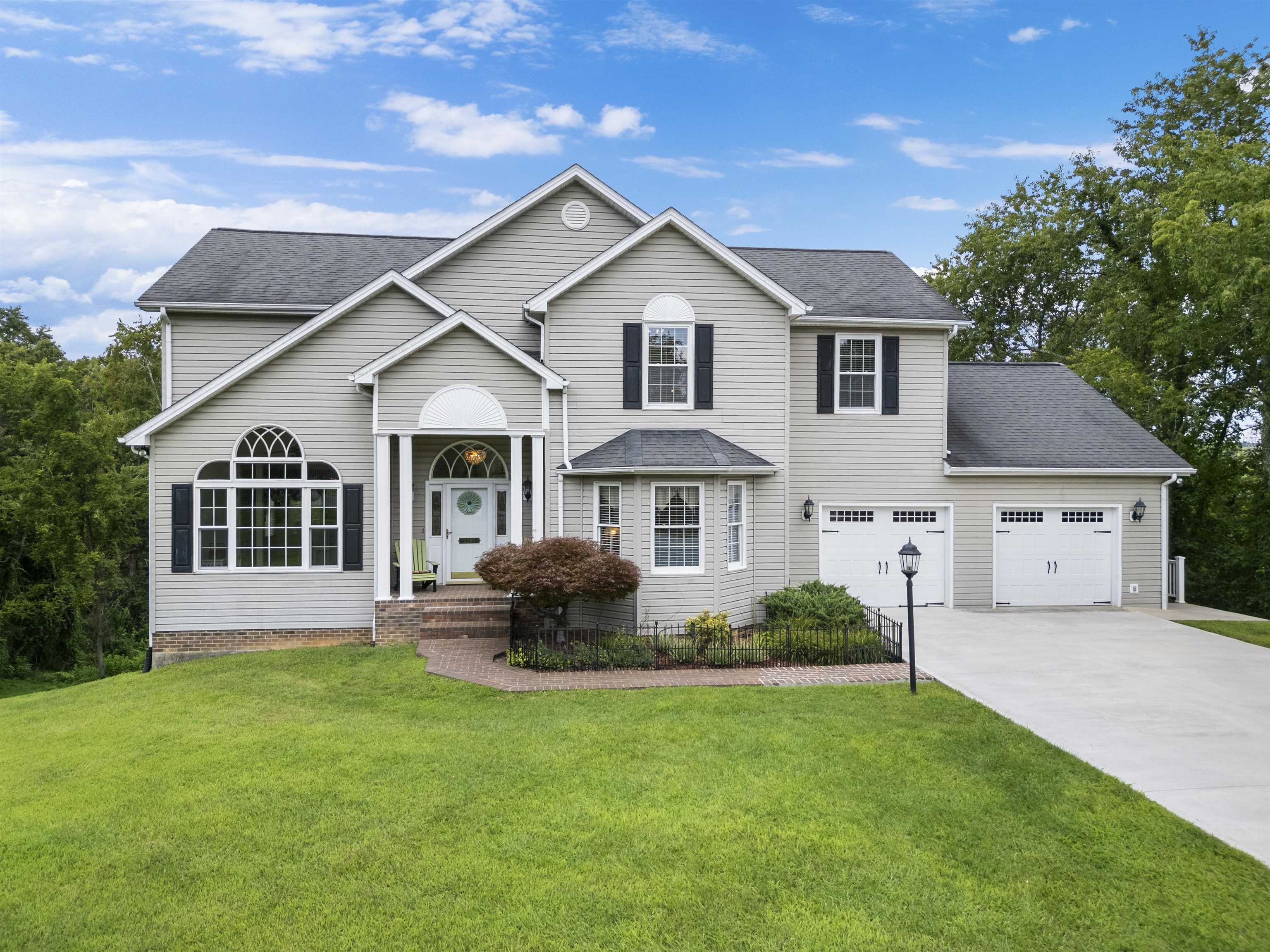 2285 Lubna Drive Christiansburg VA 24073