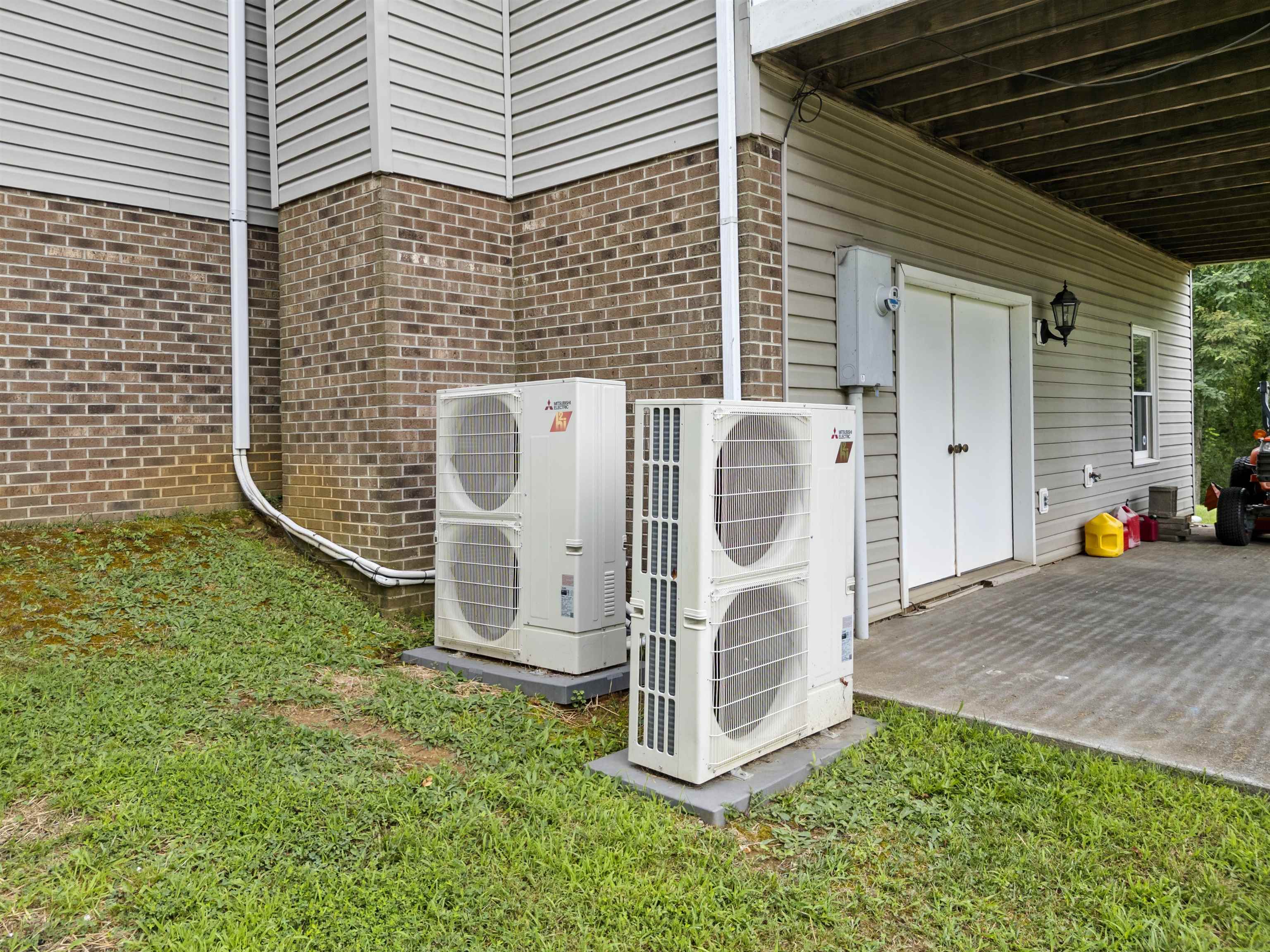 2285 Lubna Drive Christiansburg VA 24073