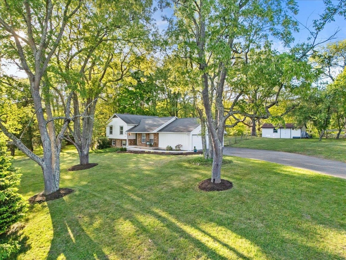 2814 Glade Road Blacksburg VA 24060