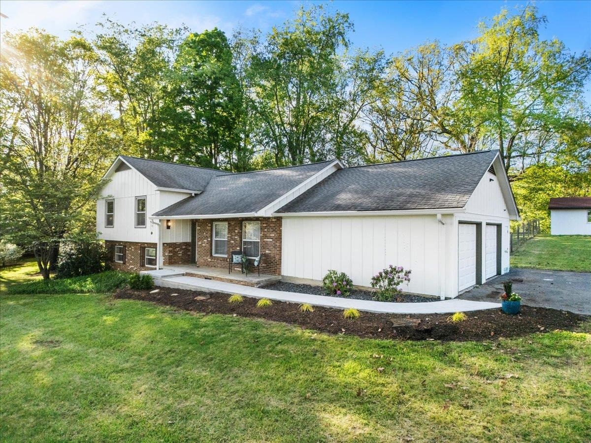 2814 Glade Road Blacksburg VA 24060