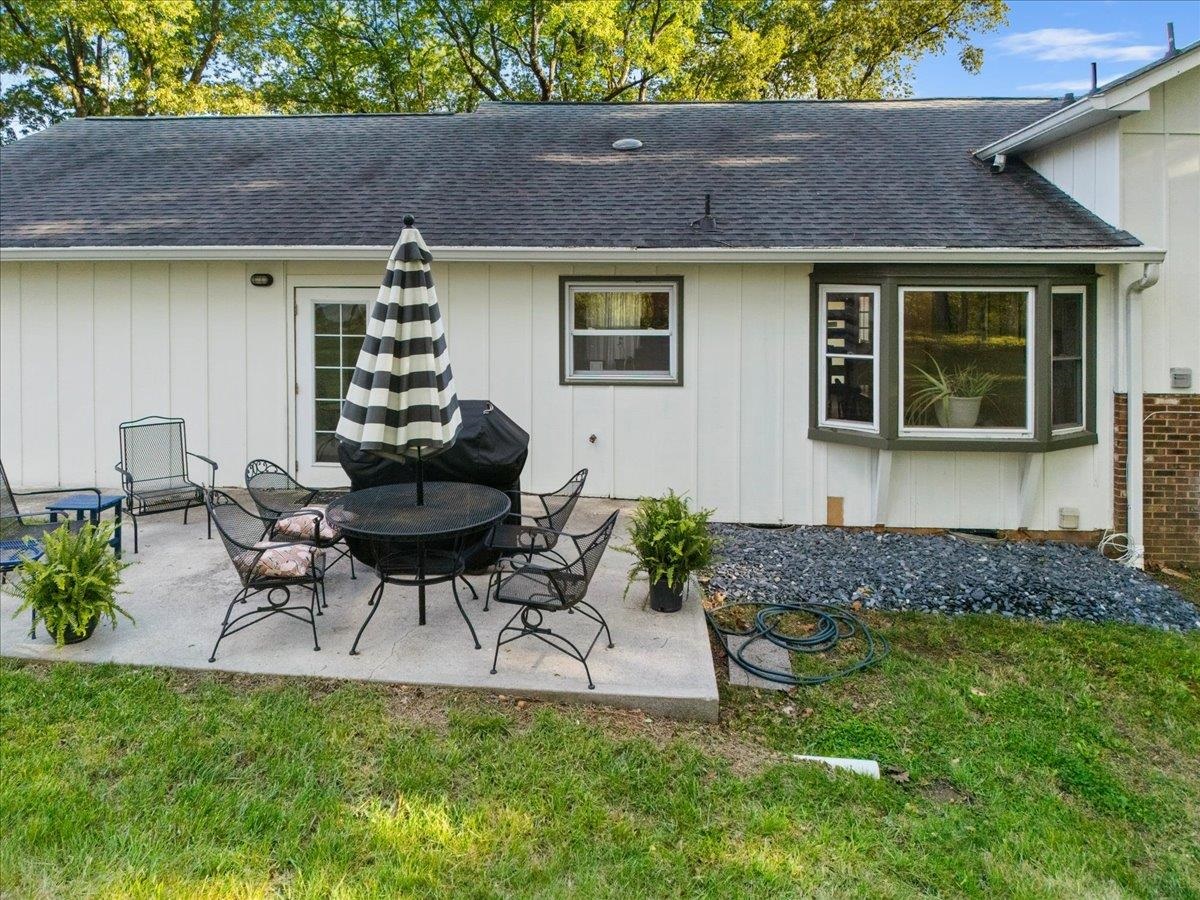 2814 Glade Road Blacksburg VA 24060