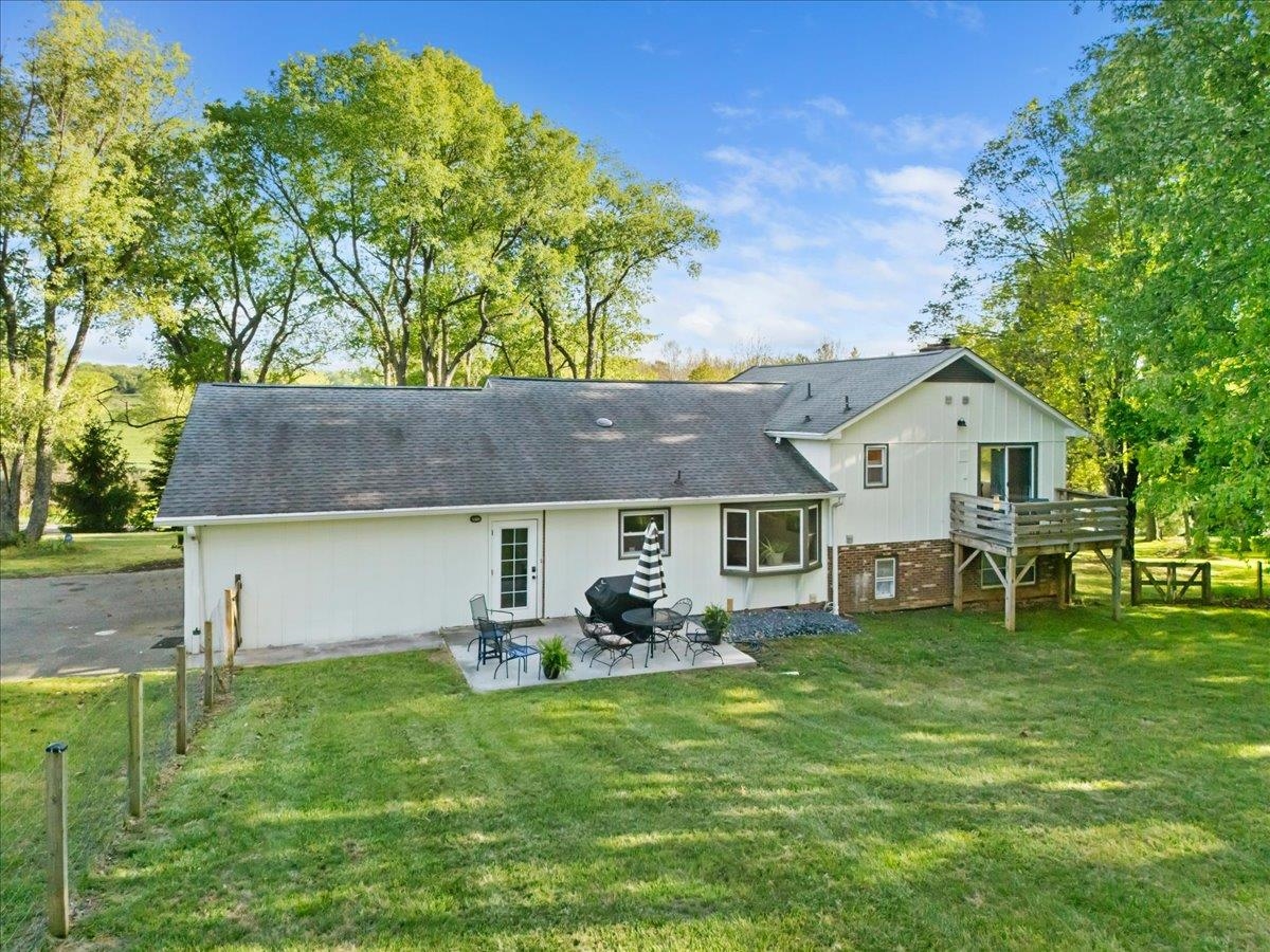 2814 Glade Road Blacksburg VA 24060