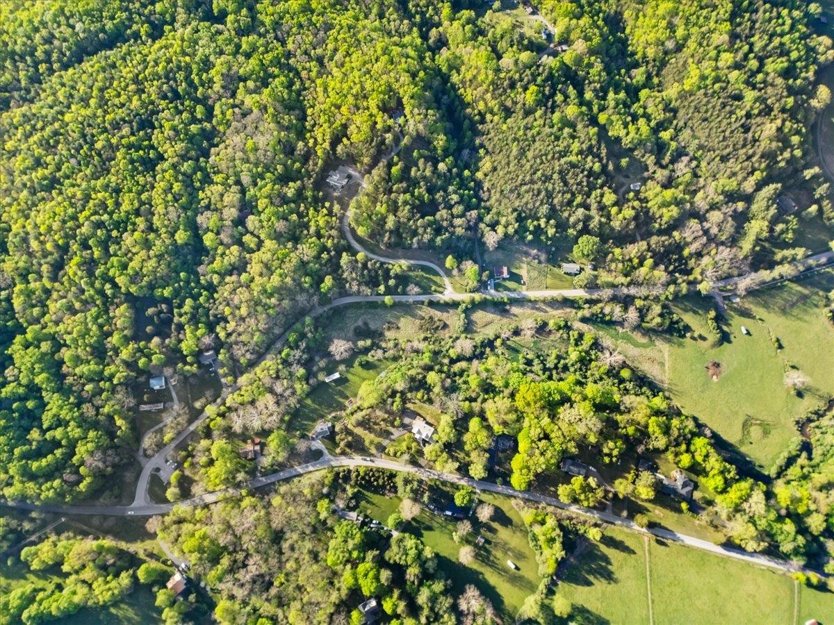 2814 Glade Road Blacksburg VA 24060