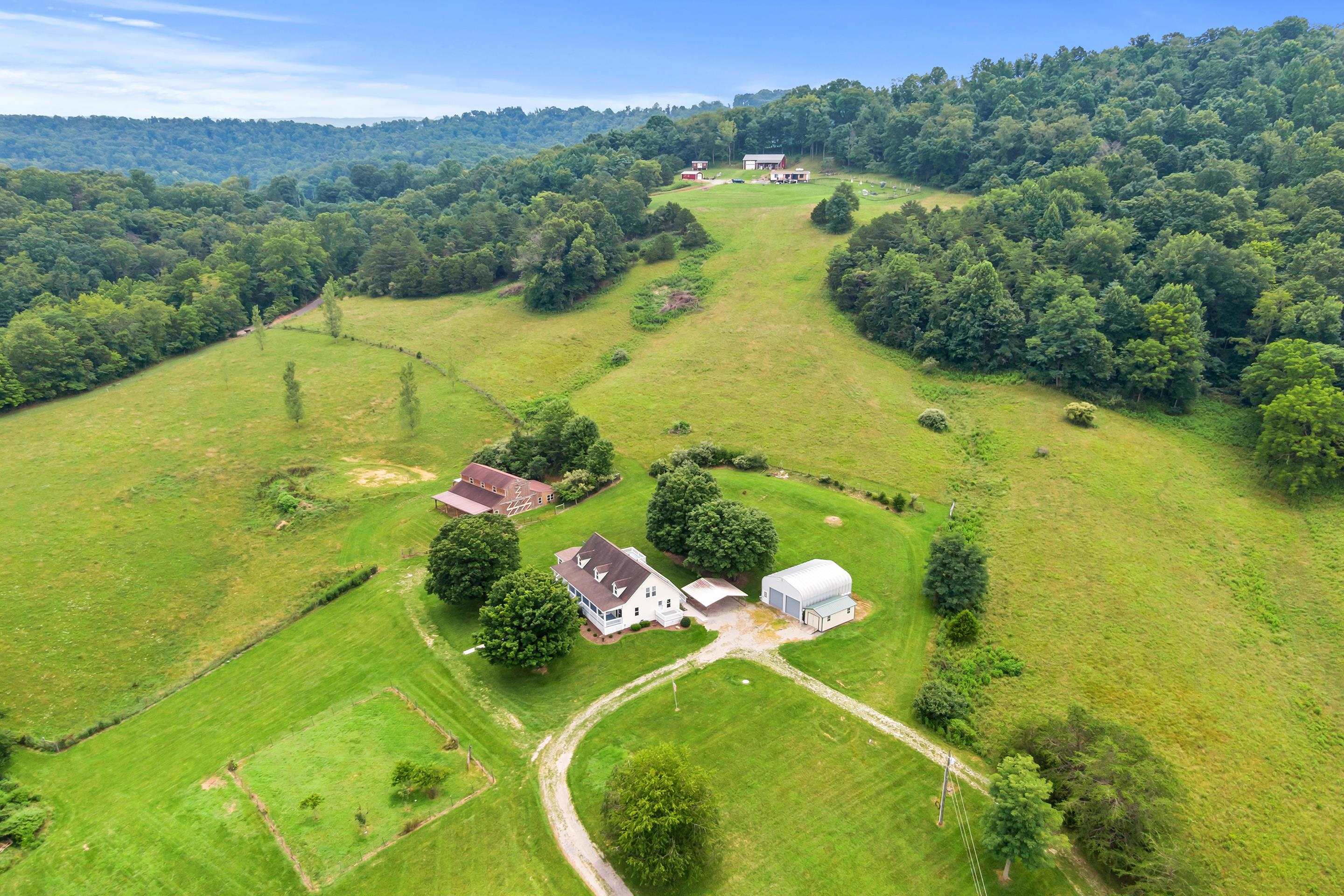 1862 Spring Valley Road Pearisburg VA 24134