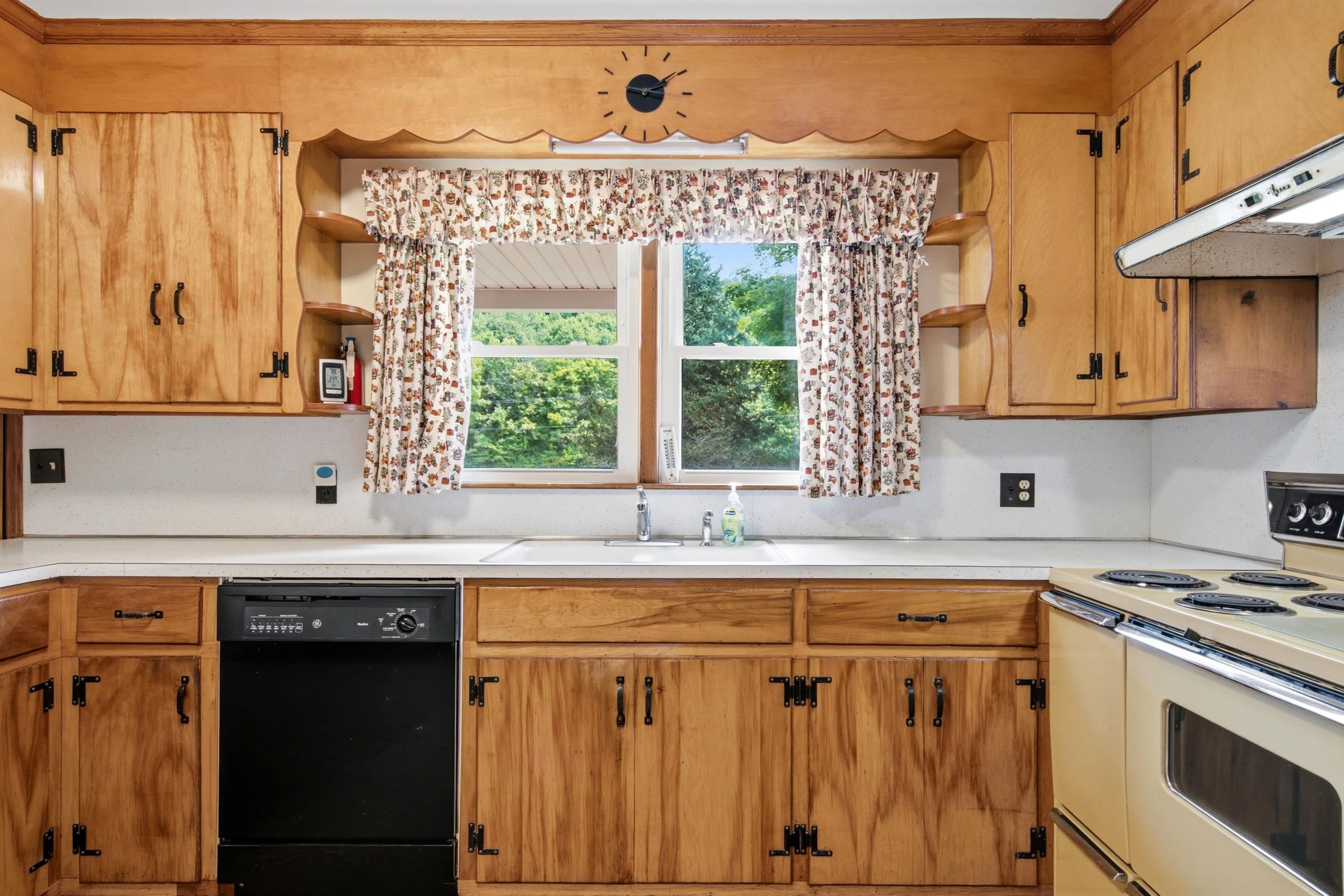 117 White Pine Lane Floyd VA 24091