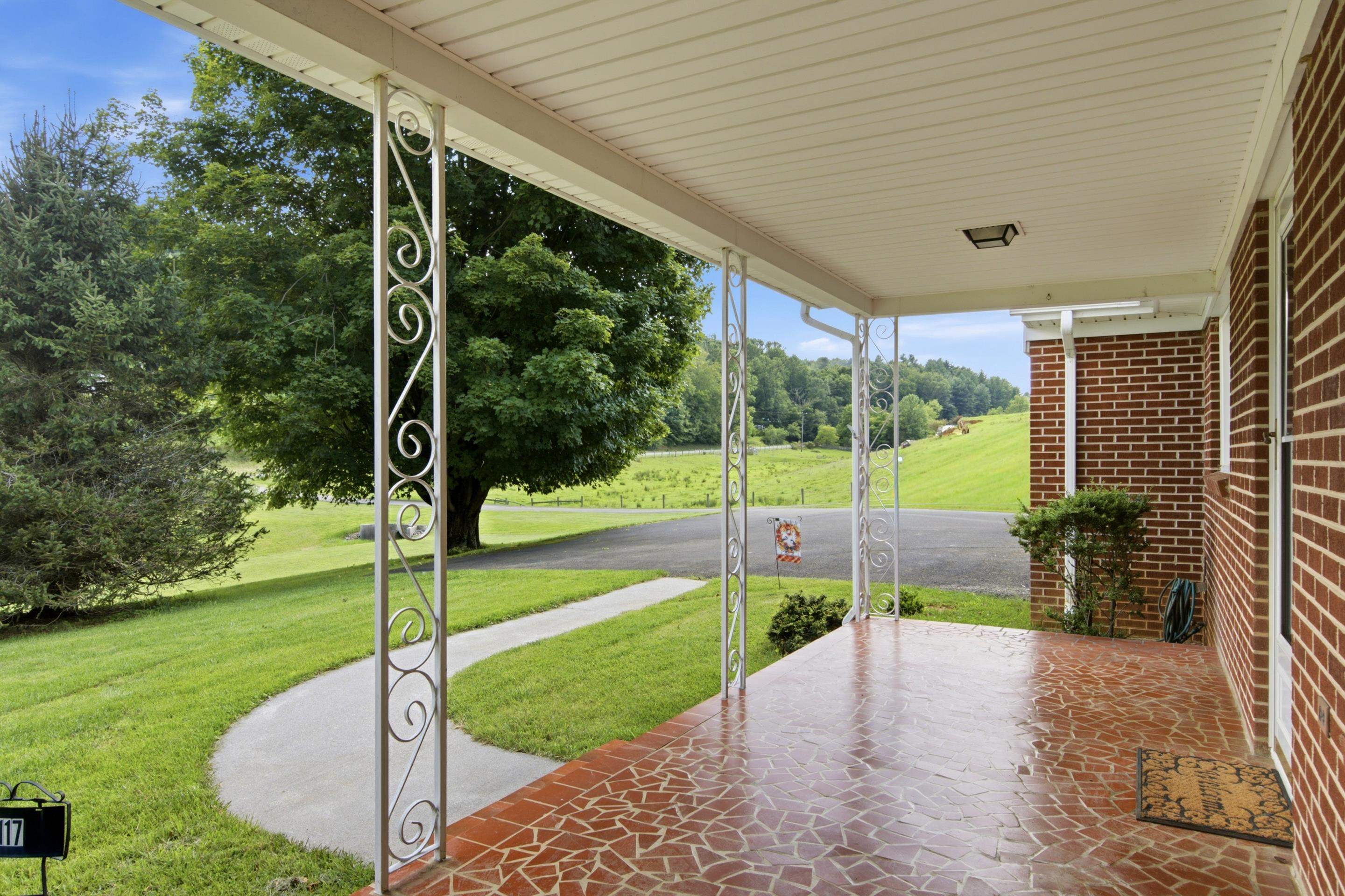117 White Pine Lane Floyd VA 24091