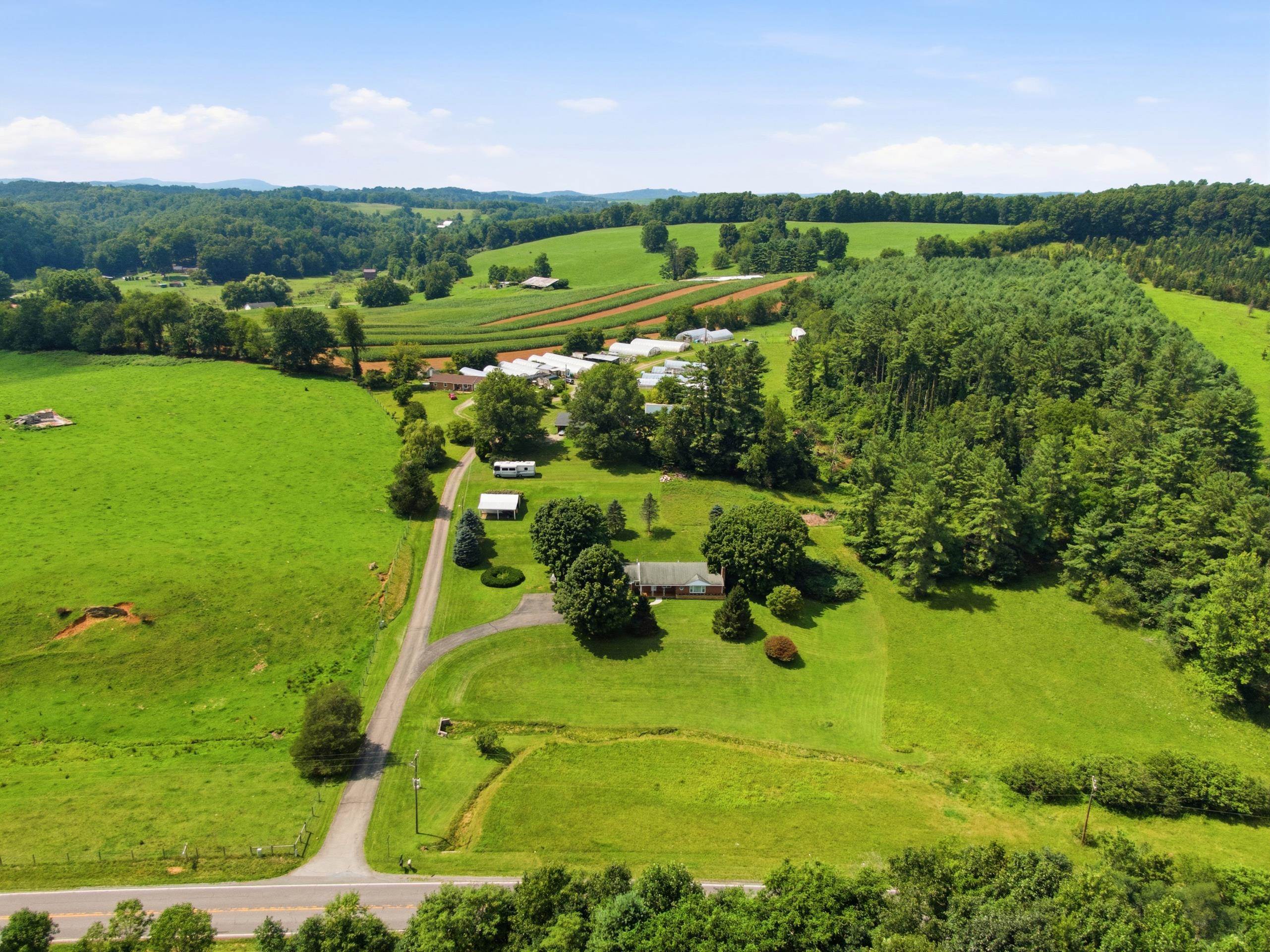 117 White Pine Lane Floyd VA 24091