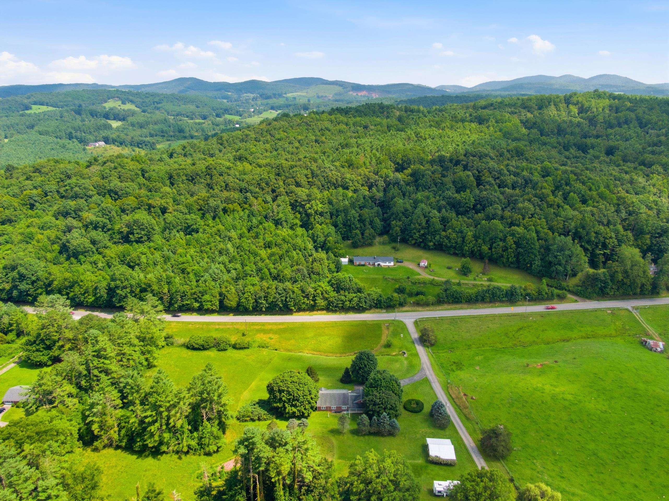 117 White Pine Lane Floyd VA 24091