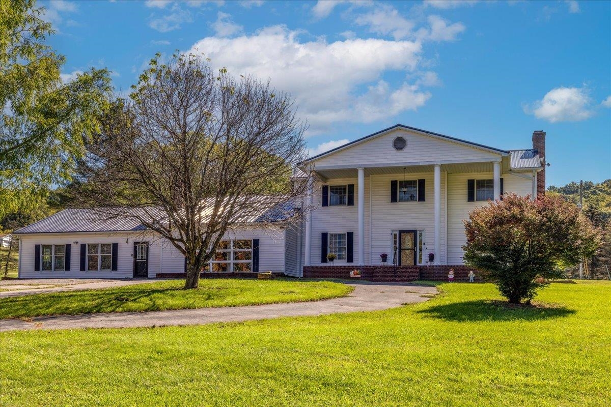350 Valley View Lane Bland VA 24315
