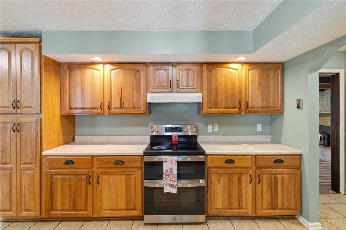 350 Valley View Lane Bland VA 24315