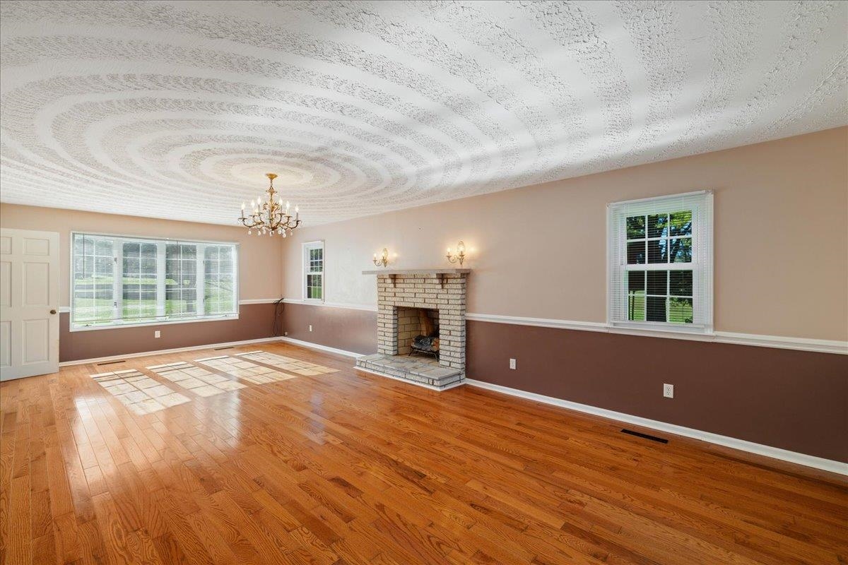 350 Valley View Lane Bland VA 24315