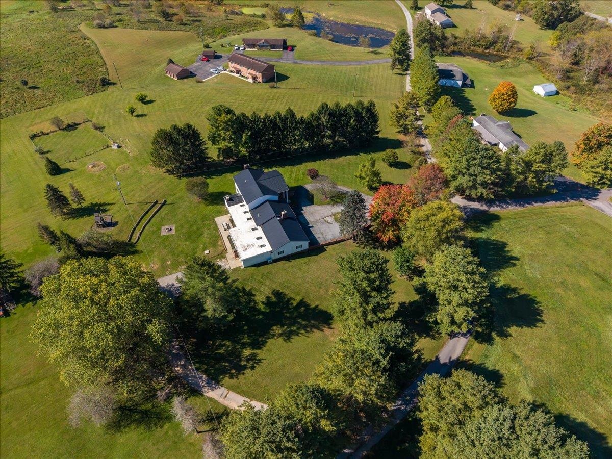 350 Valley View Lane Bland VA 24315
