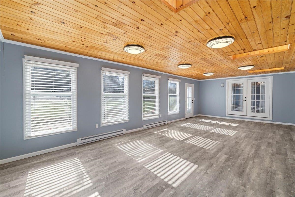 350 Valley View Lane Bland VA 24315