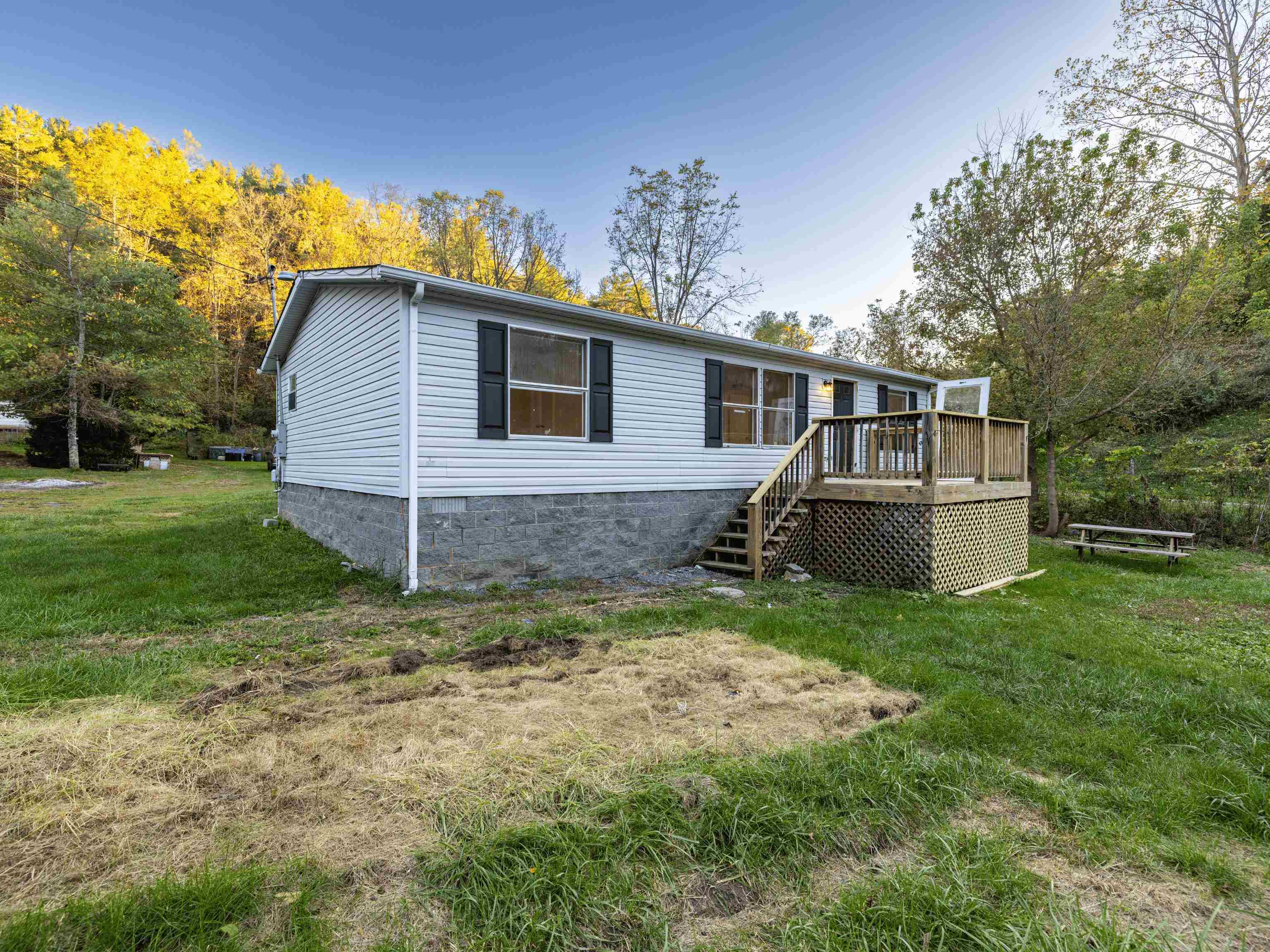 2619 Den Hill Road Christiansburg VA 24073