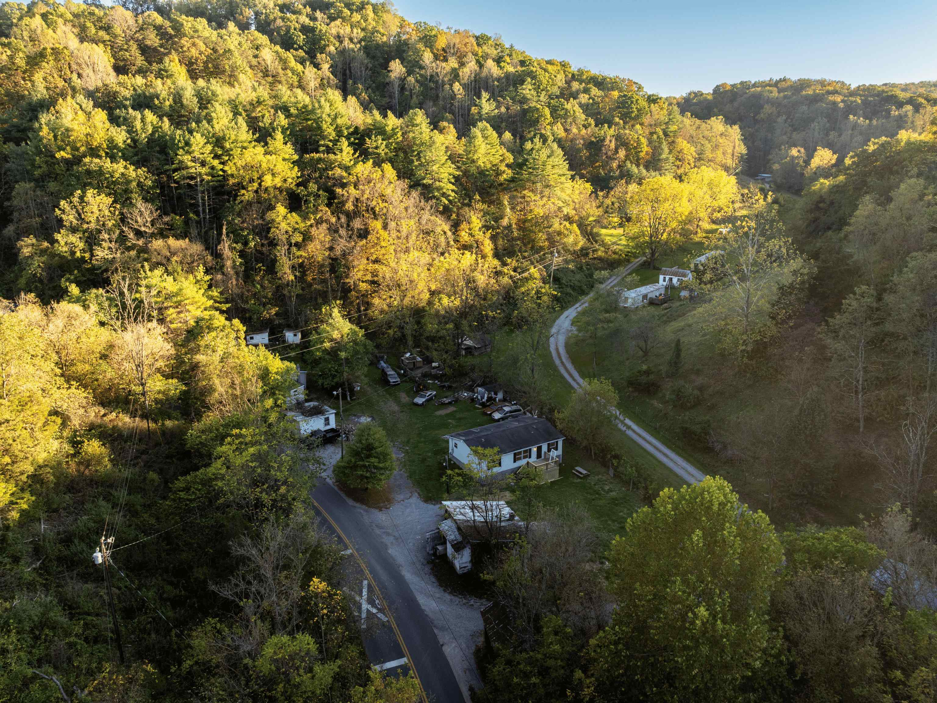 2619 Den Hill Road Christiansburg VA 24073