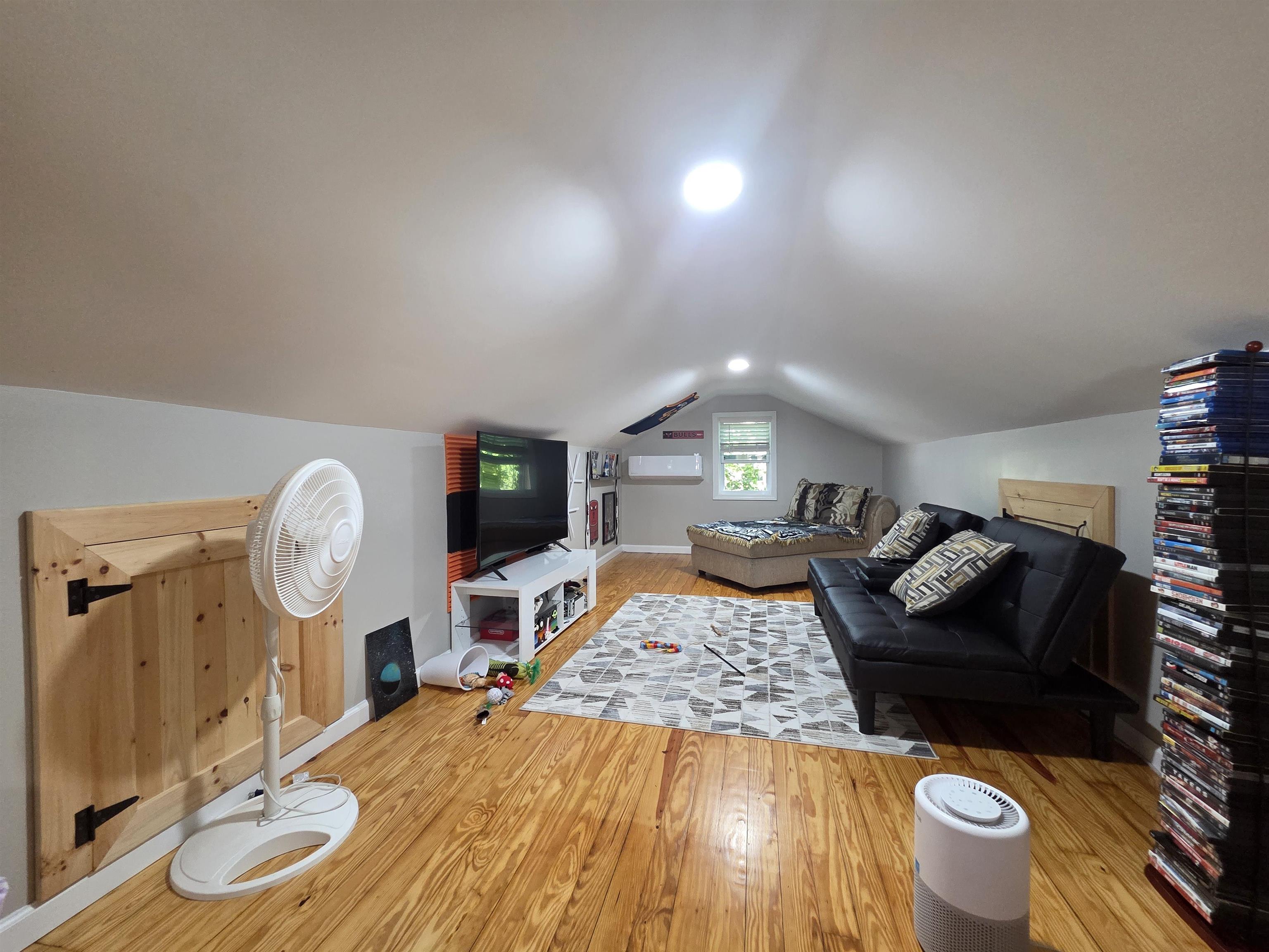 1028 Carson Street Radford VA 24141
