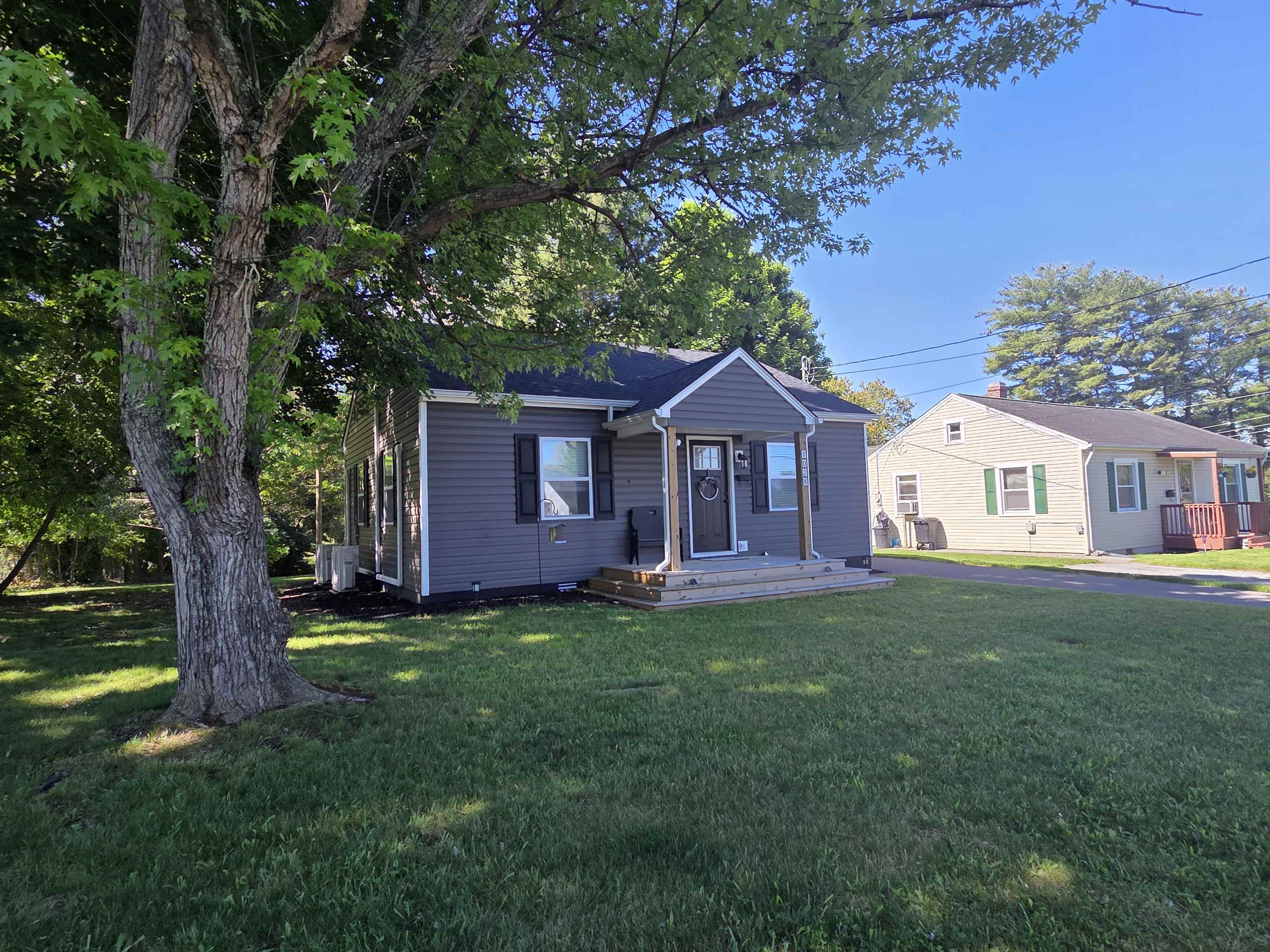 1028 Carson Street Radford VA 24141