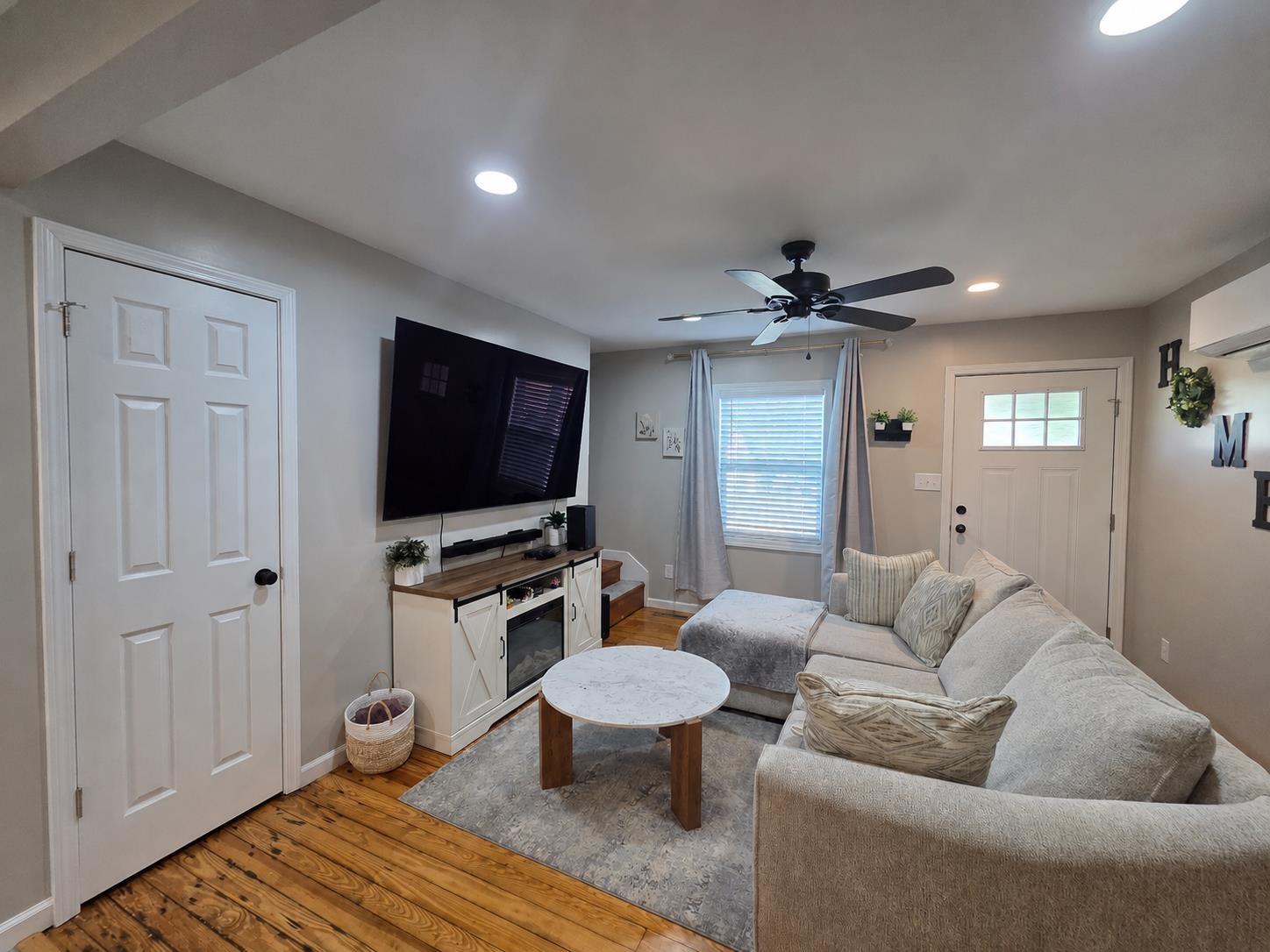 1028 Carson Street Radford VA 24141