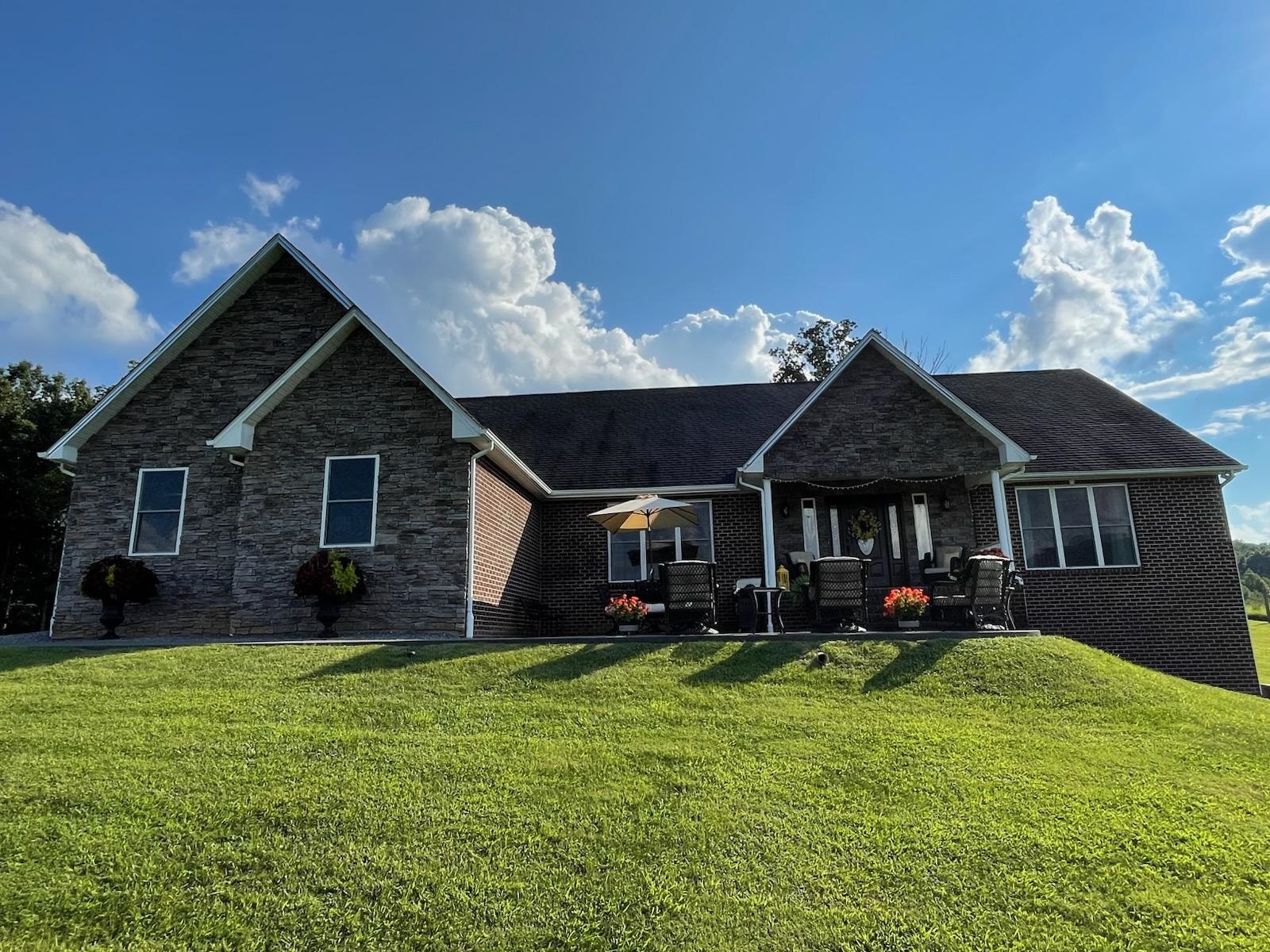 398 Penvir Road Narrows VA 24124