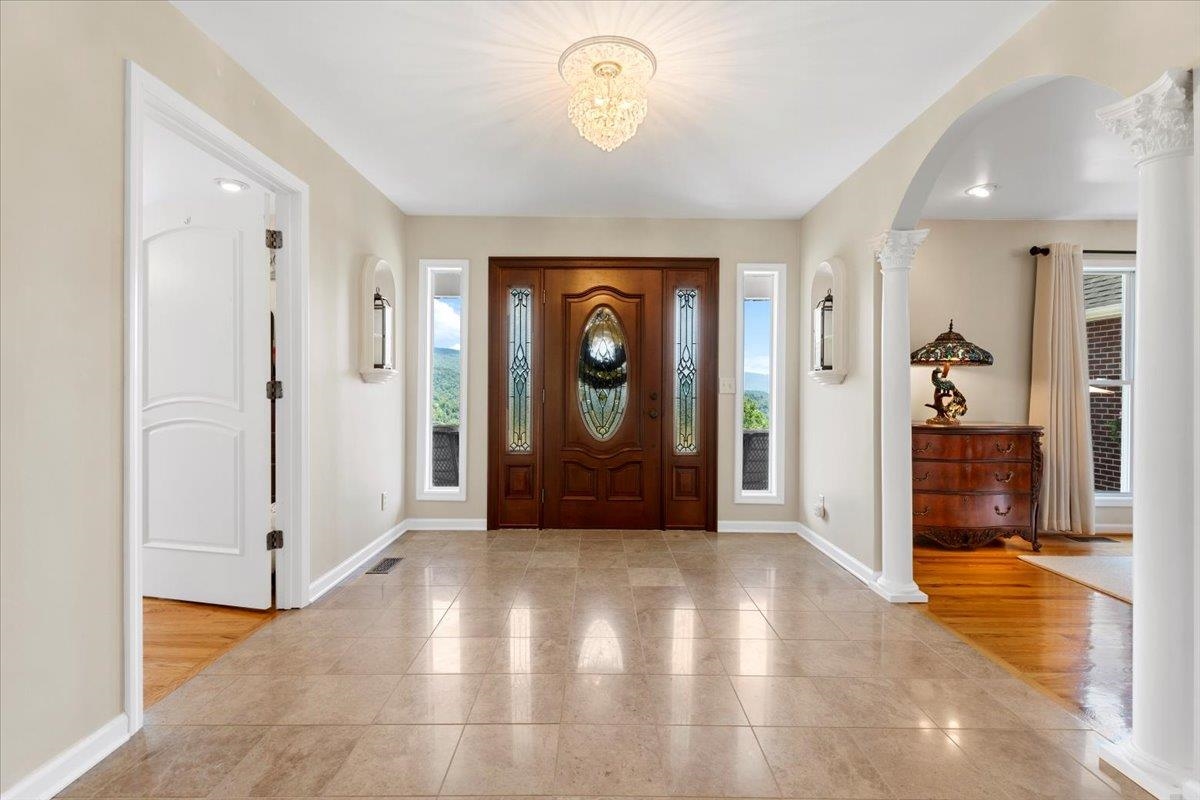 398 Penvir Road Narrows VA 24124