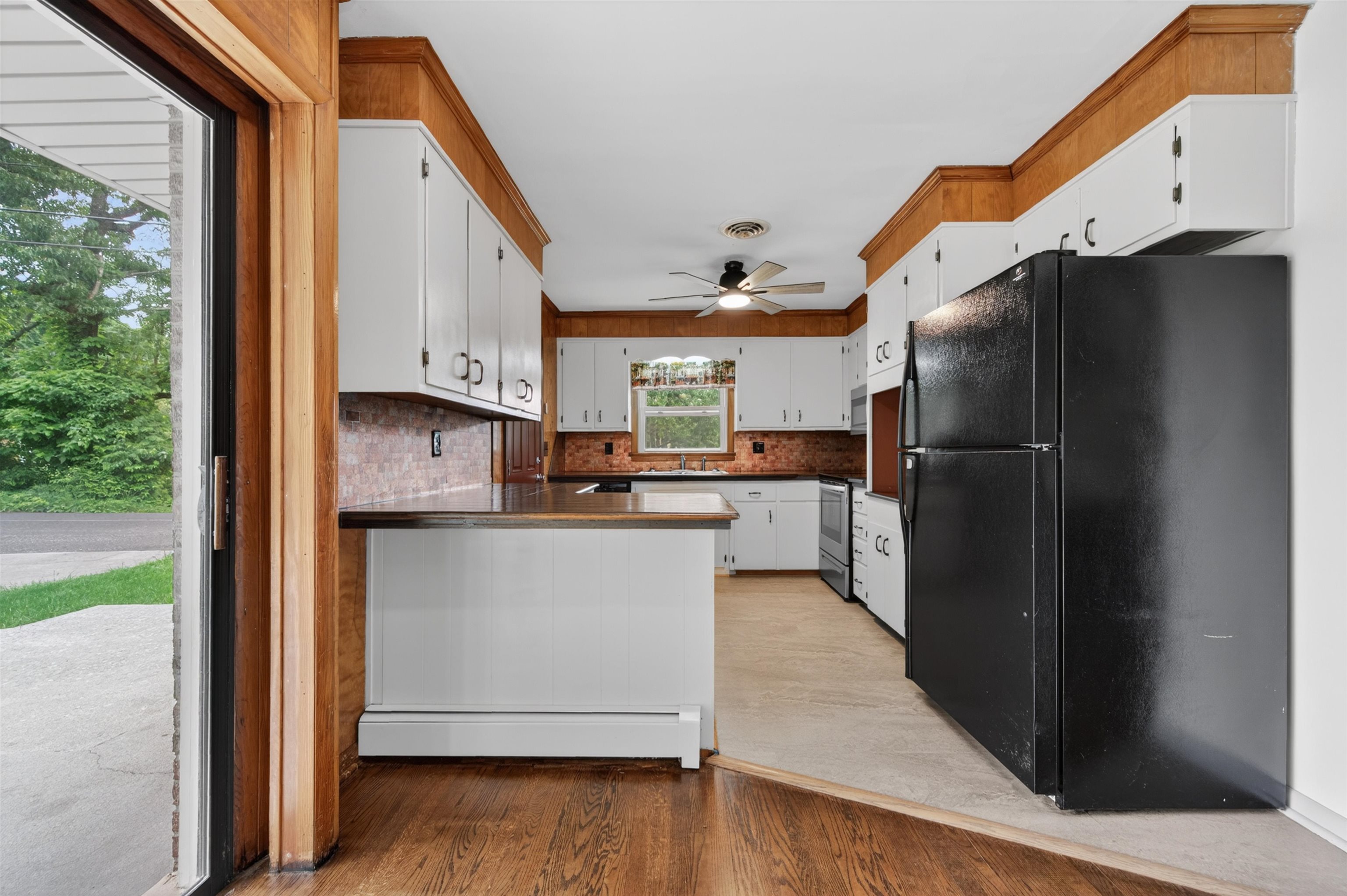1230 Preston Street Radford VA 24141
