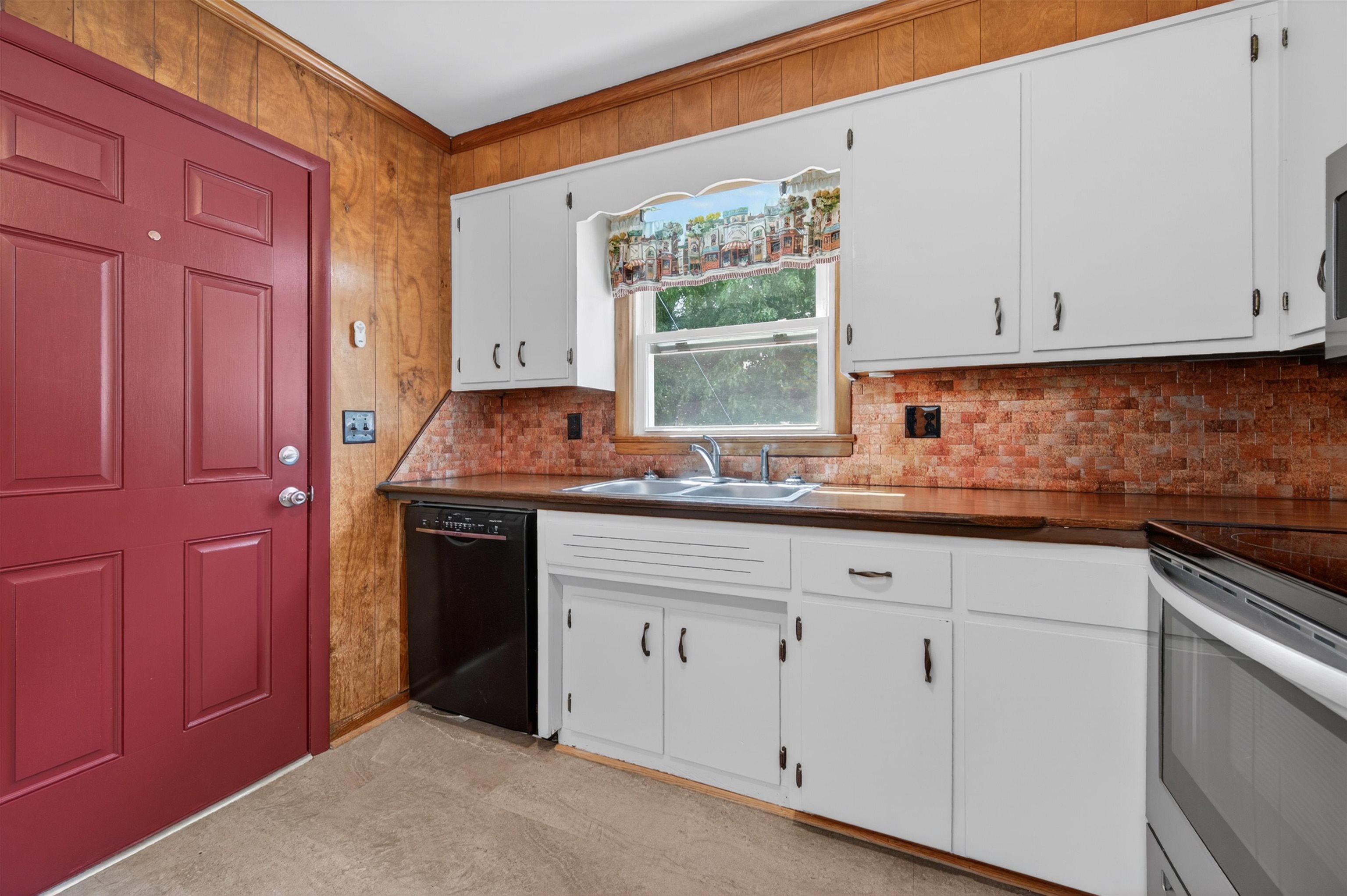 1230 Preston Street Radford VA 24141