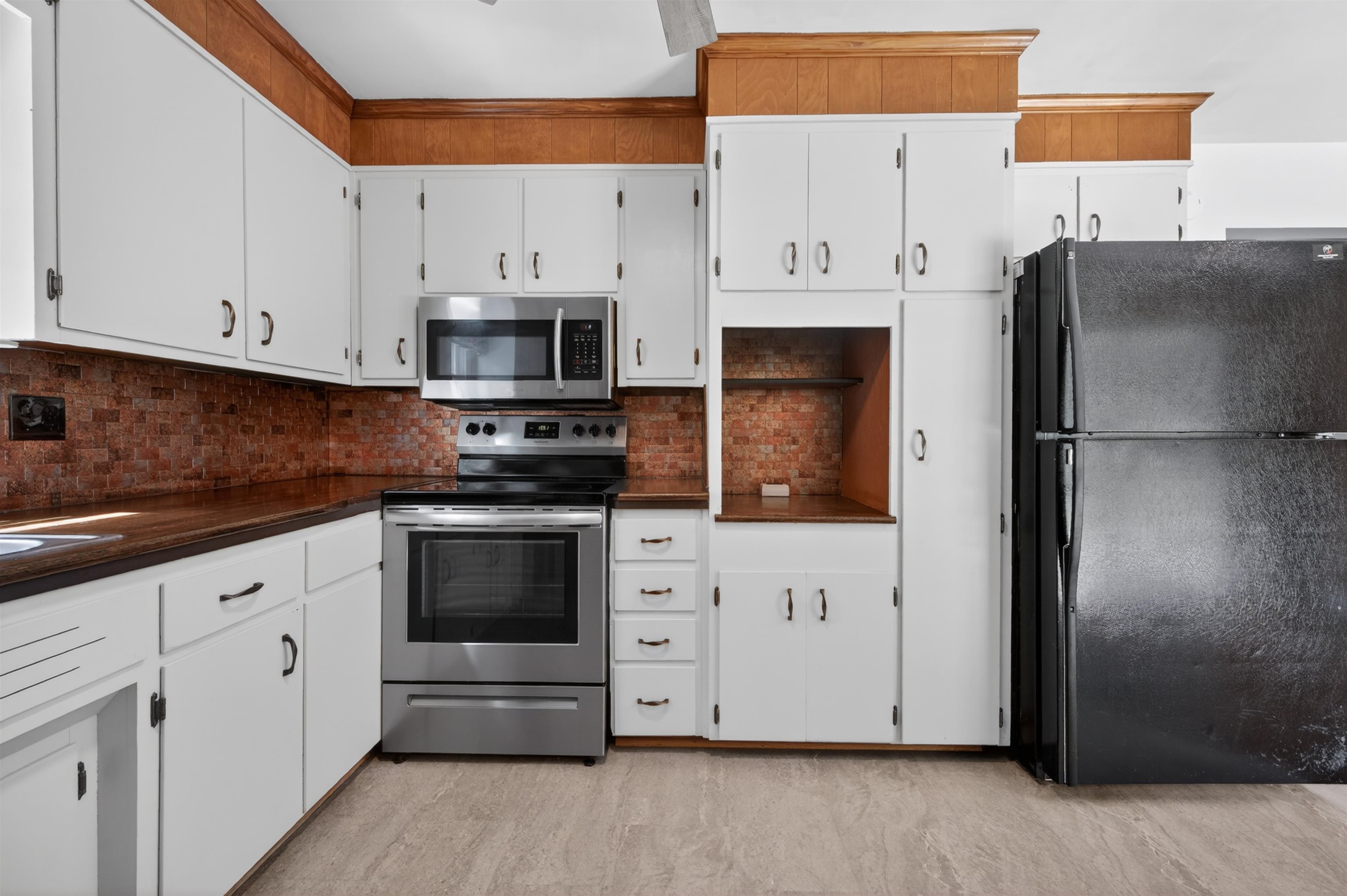 1230 Preston Street Radford VA 24141