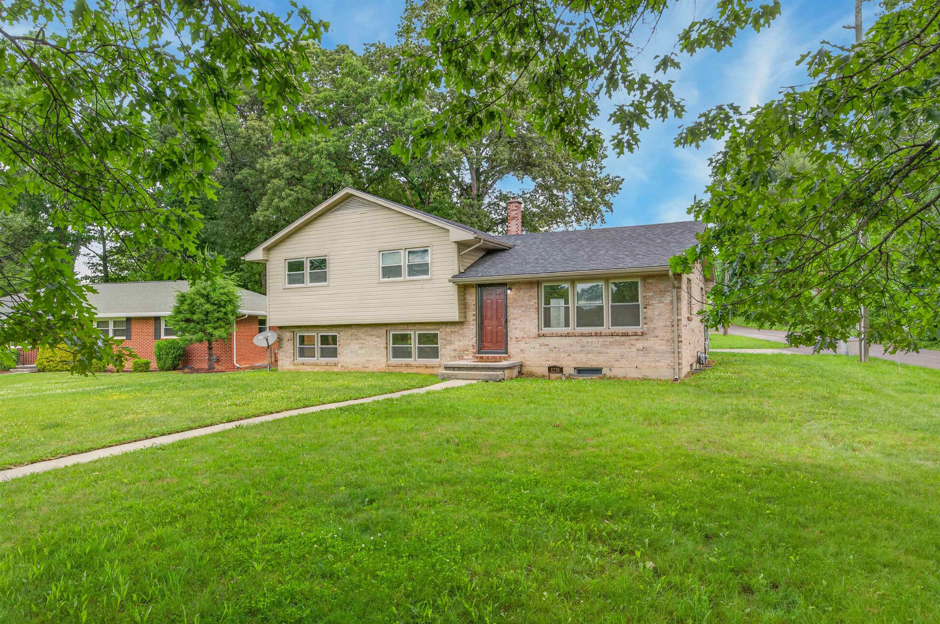1230 Preston Street Radford VA 24141