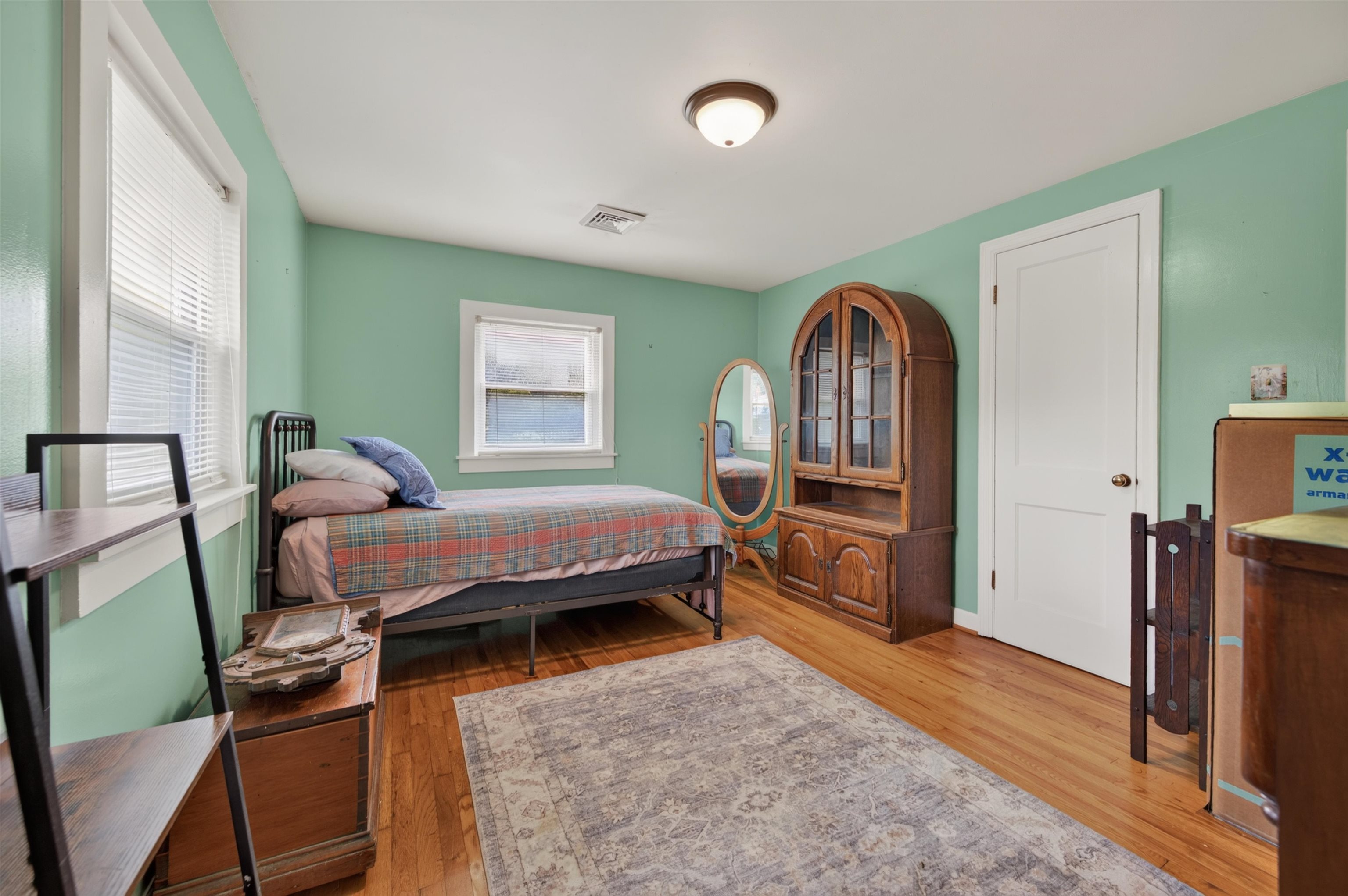 5932 Virginia Avenue Pembroke VA 24136