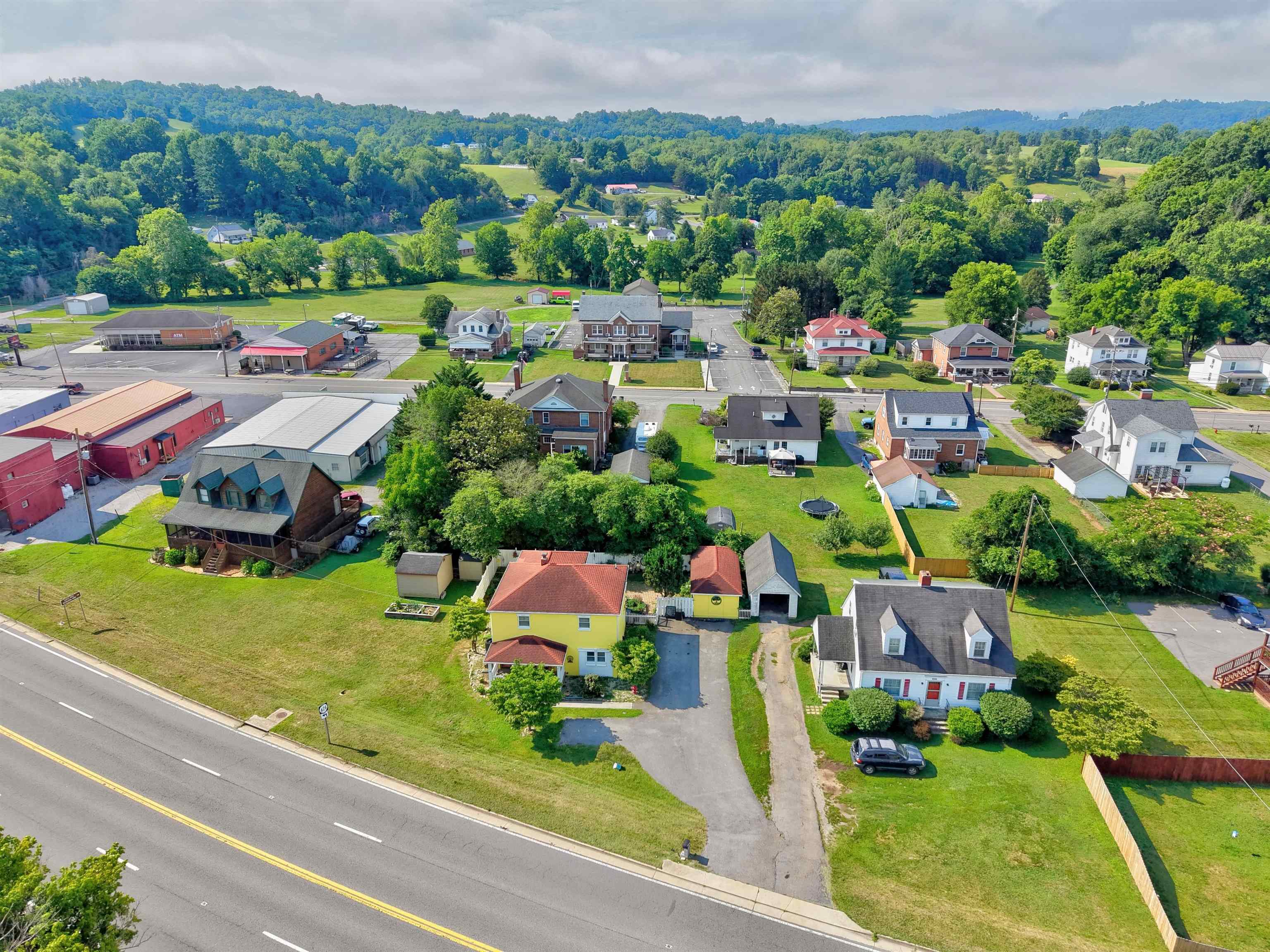 5932 Virginia Avenue Pembroke VA 24136