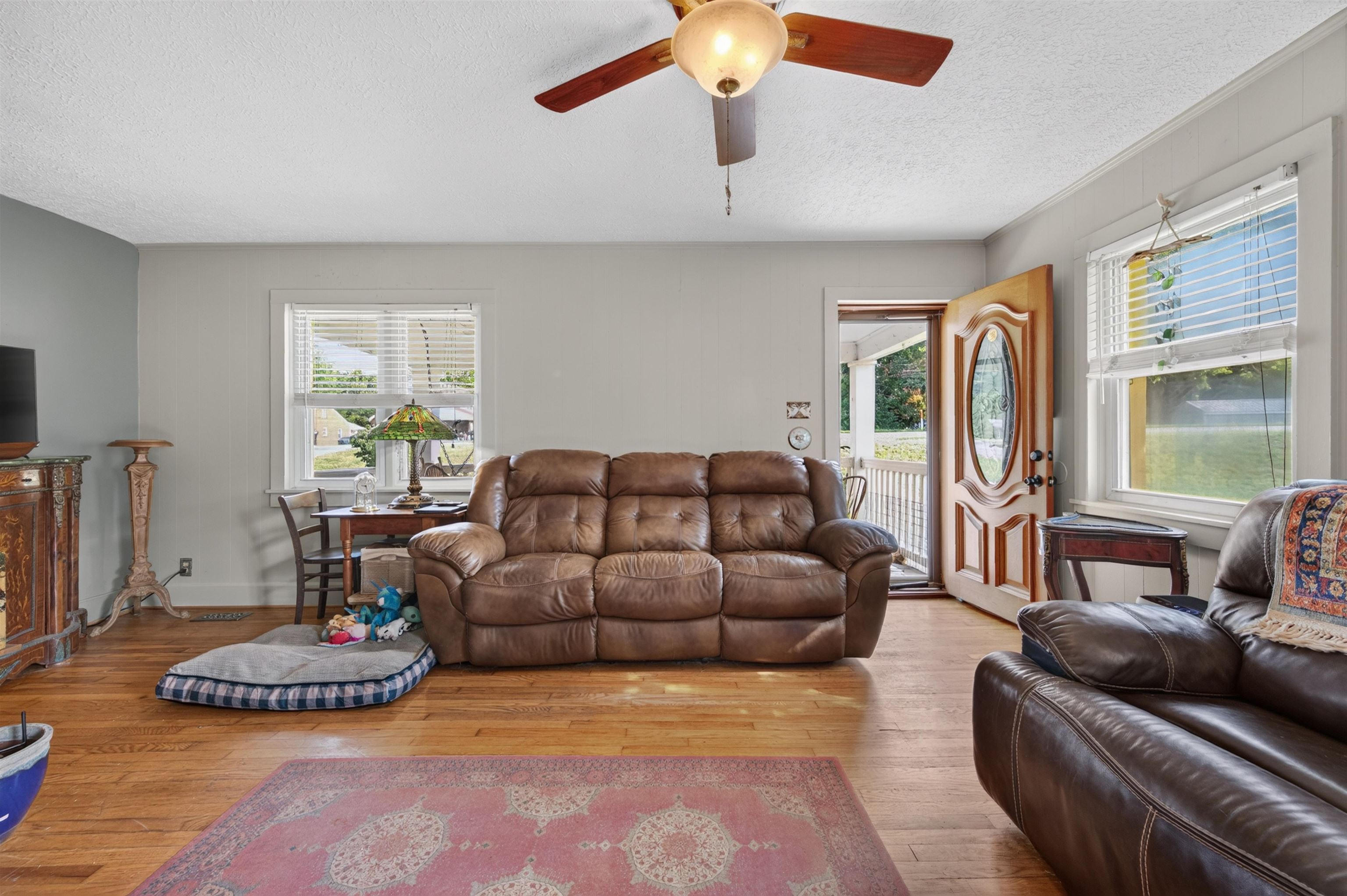 5932 Virginia Avenue Pembroke VA 24136