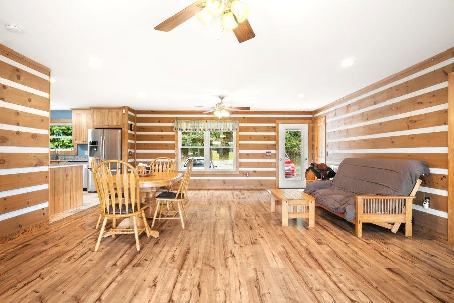 446 Good Neighbors Road NE Check VA 24072