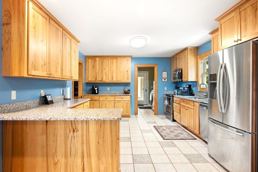 446 Good Neighbors Road NE Check VA 24072