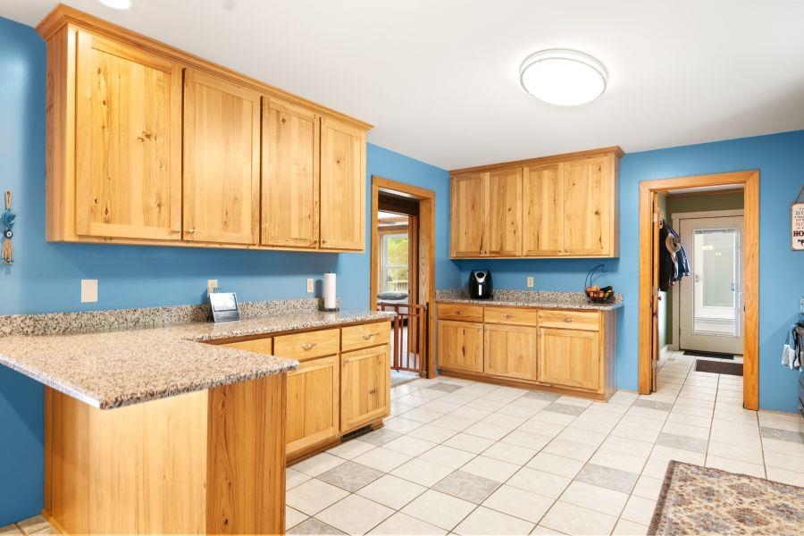 446 Good Neighbors Road NE Check VA 24072