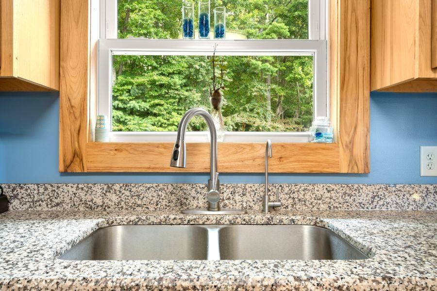 446 Good Neighbors Road NE Check VA 24072