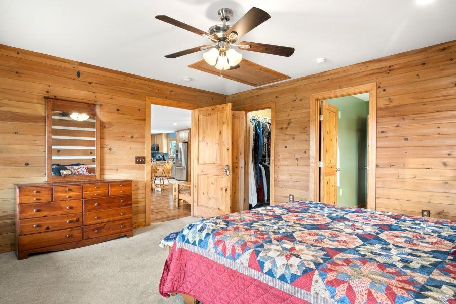 446 Good Neighbors Road NE Check VA 24072