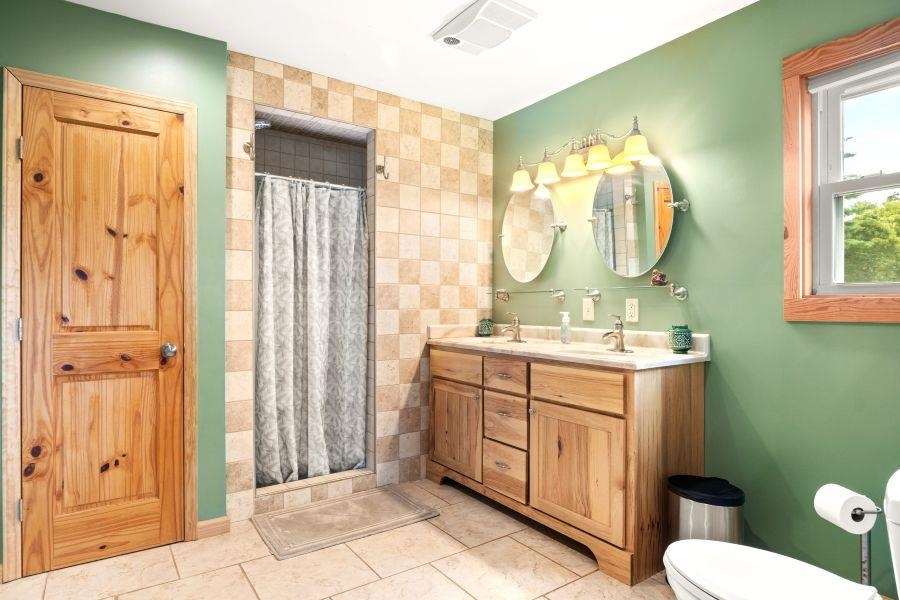 446 Good Neighbors Road NE Check VA 24072