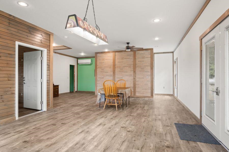 446 Good Neighbors Road NE Check VA 24072