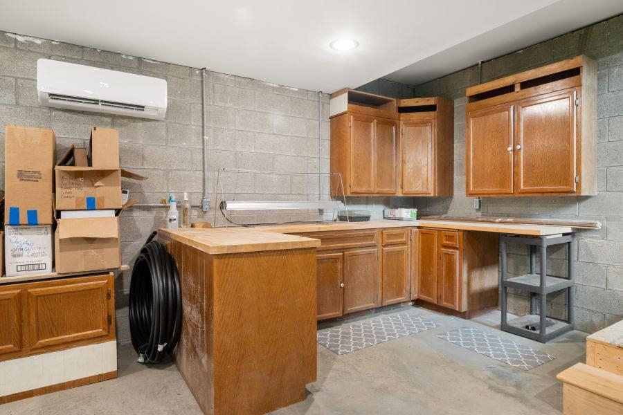 446 Good Neighbors Road NE Check VA 24072